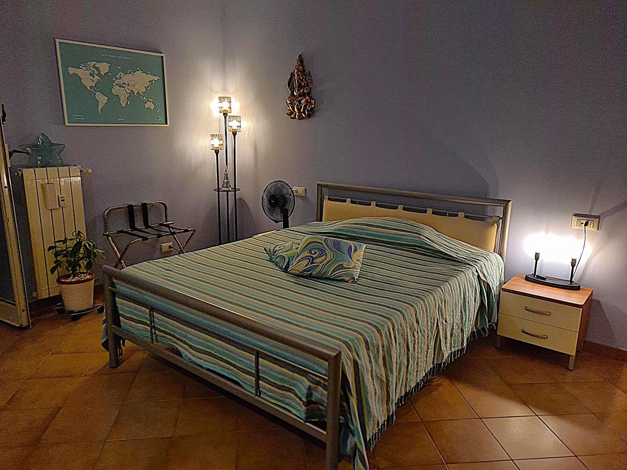 Semi-central Habitación en casa particular Roma