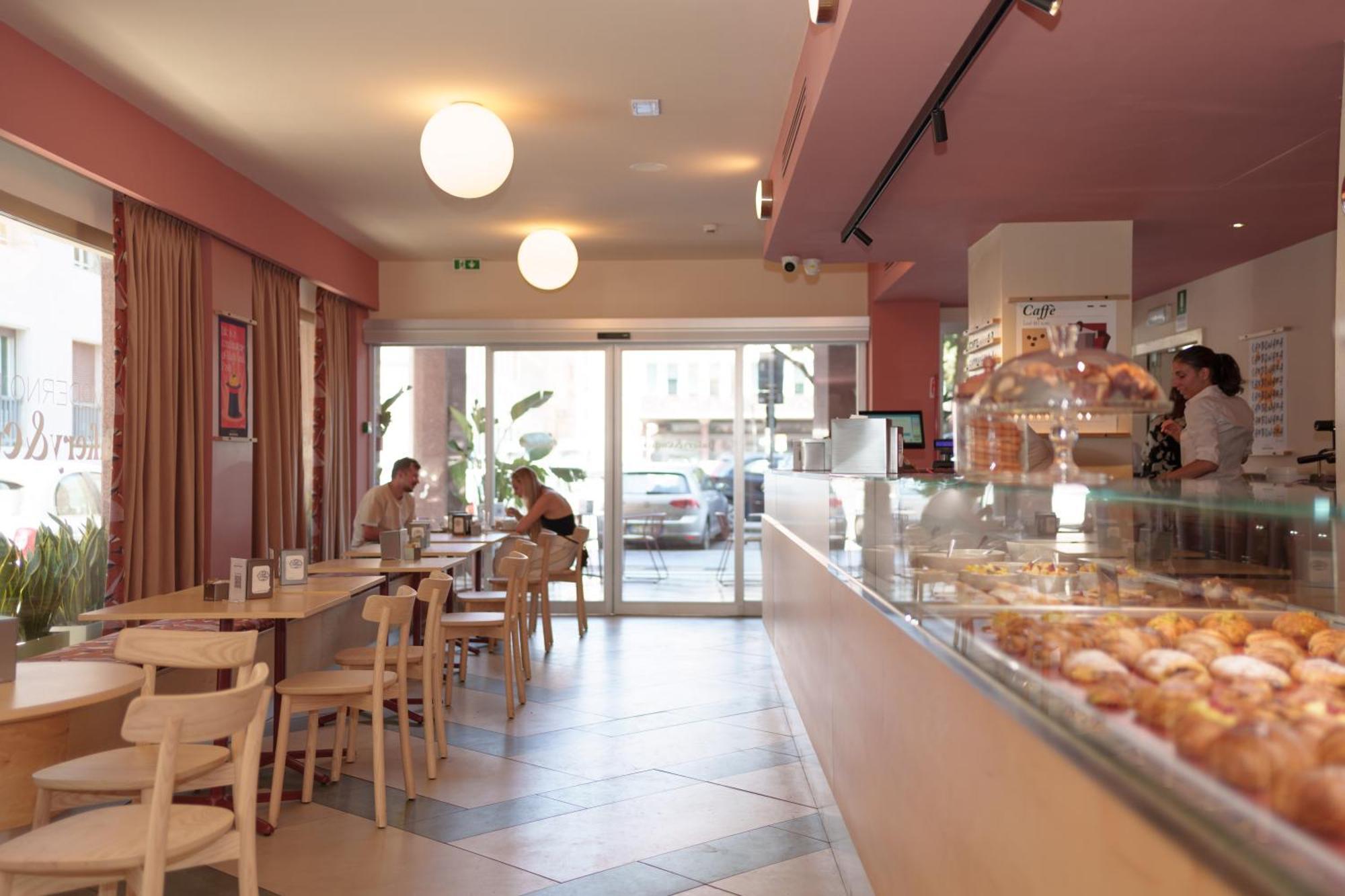 Moderno Hotel Roma