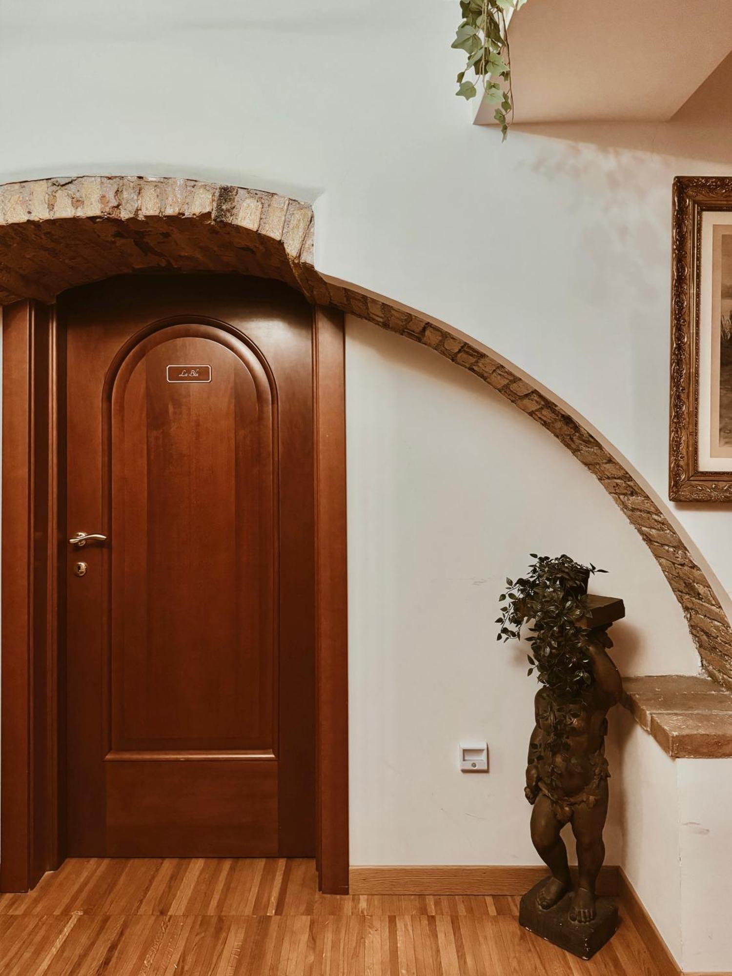 Gjestgiverier Residenza Tritone Luxury Trevi Fountain *
