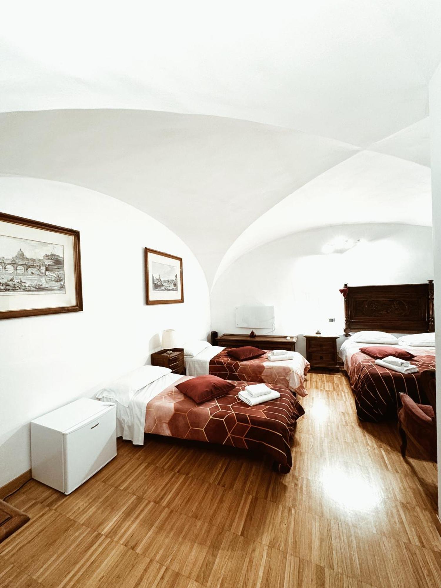 Gjestgiverier Residenza Tritone Luxury Trevi Fountain *