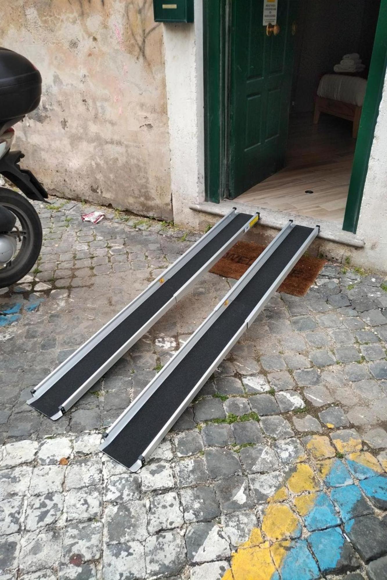 Gjestgiverier Flatinrome In Trastevere *