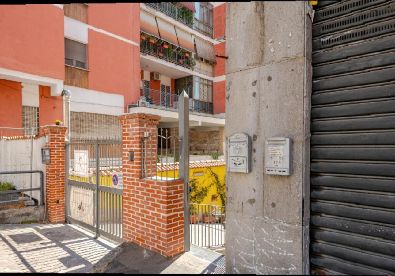 Secret Casa Bovari Metro B1 Conca D'oro Leilighet
