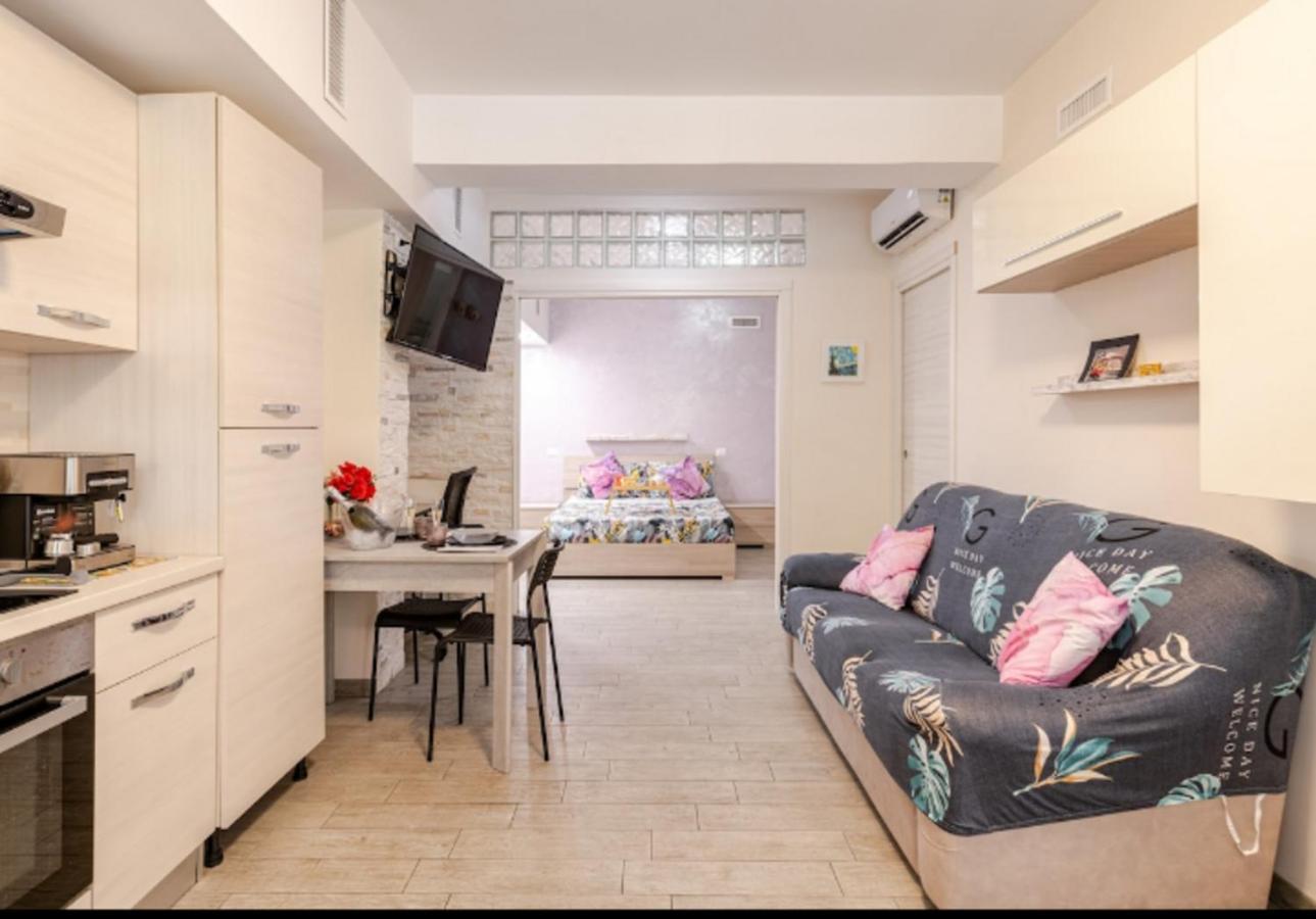 Secret Casa Bovari Metro B1 Conca D'oro *