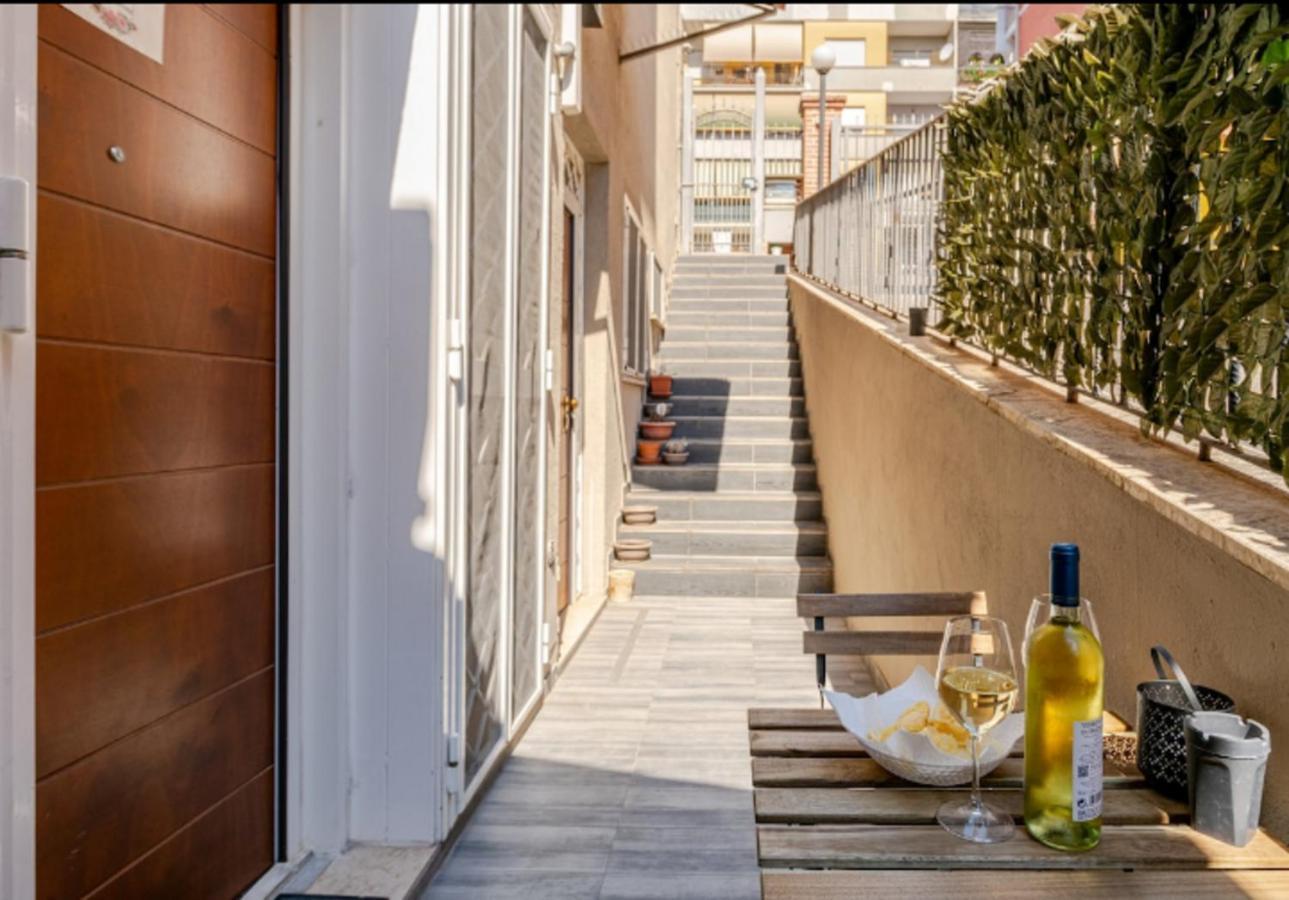 Secret Casa Bovari Metro B1 Conca D'oro Leilighet *