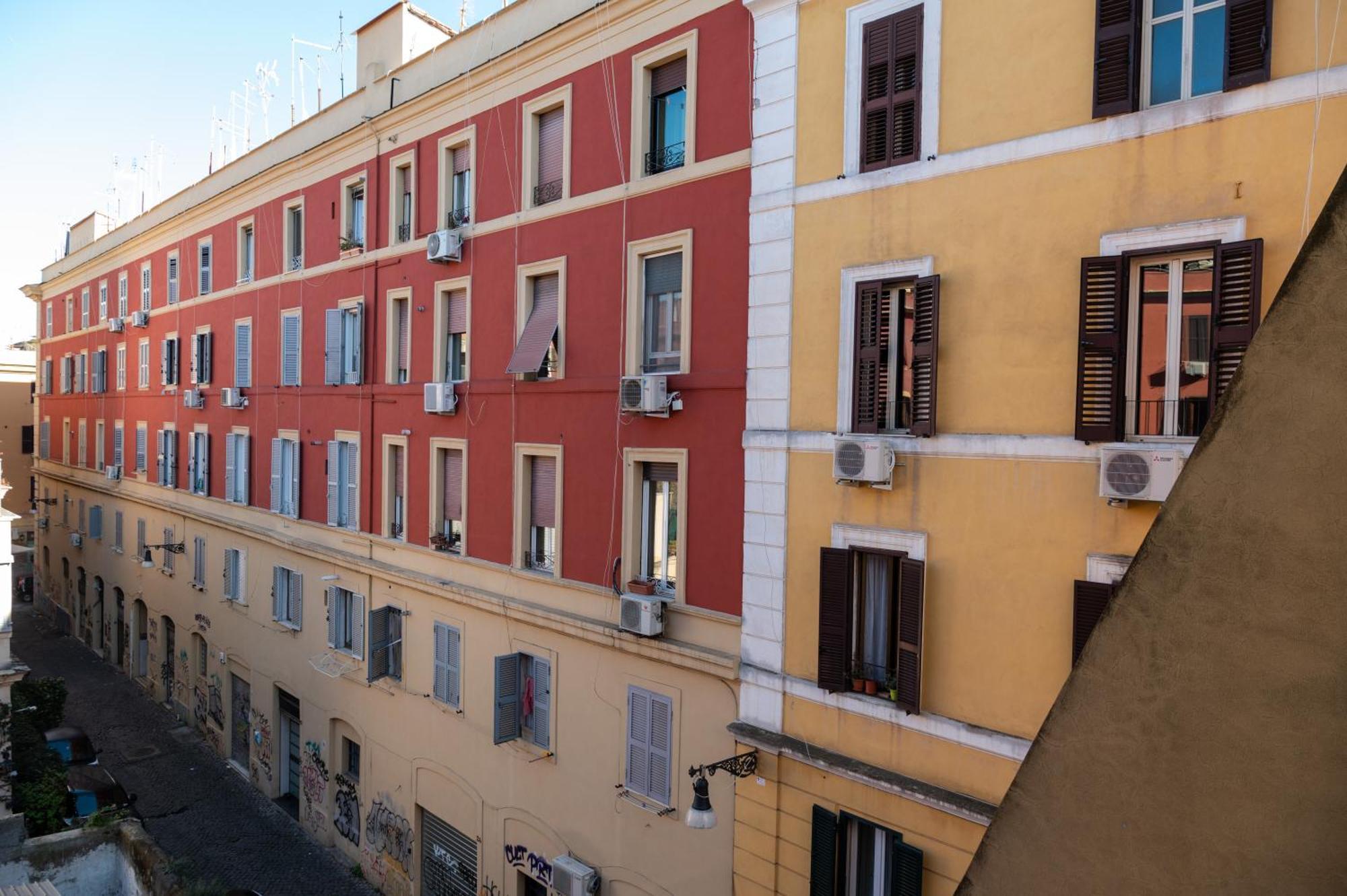 Leilighet Half Palace, Relaxing In San Lorenzo Roma