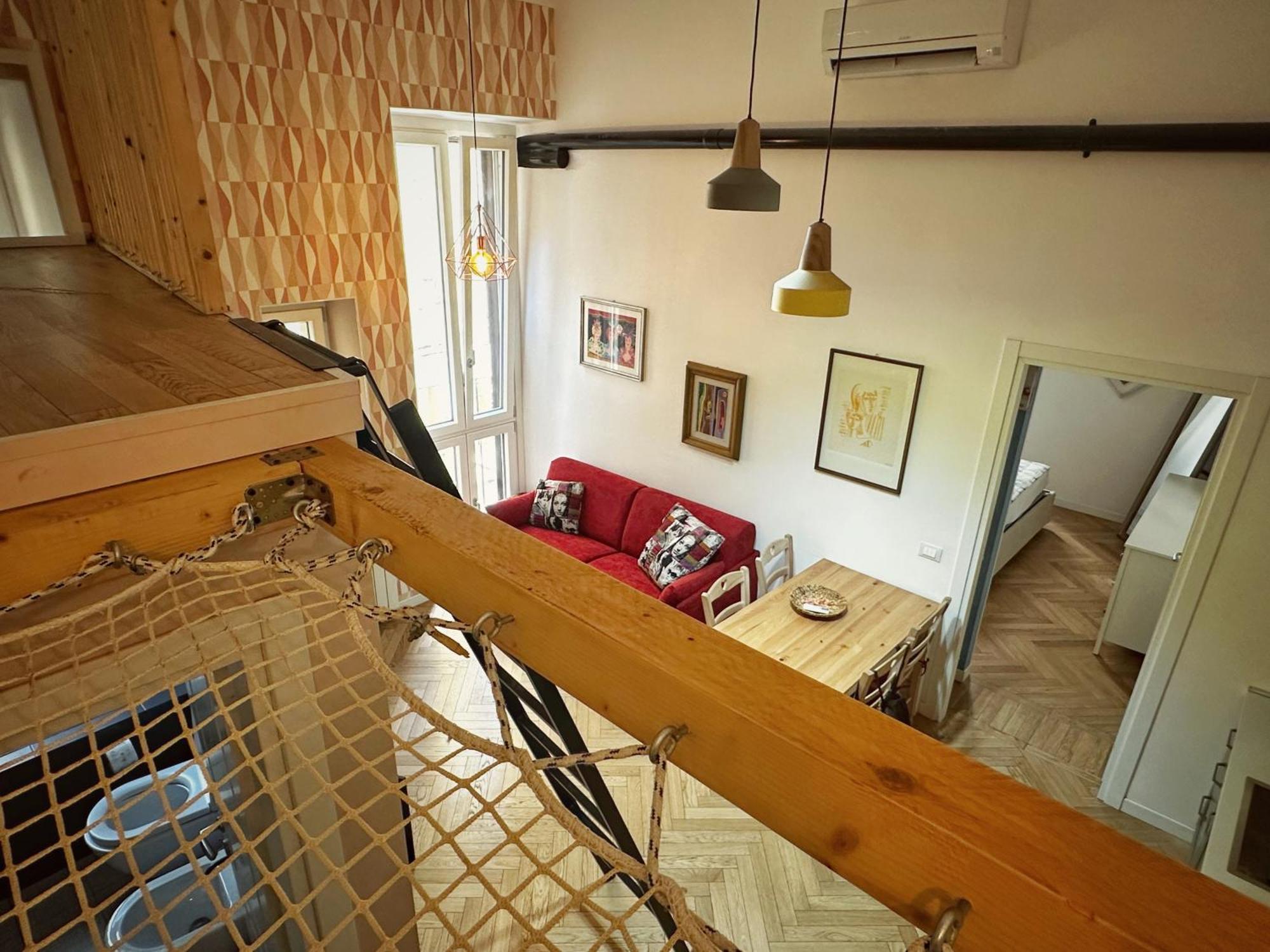 Like Apartment