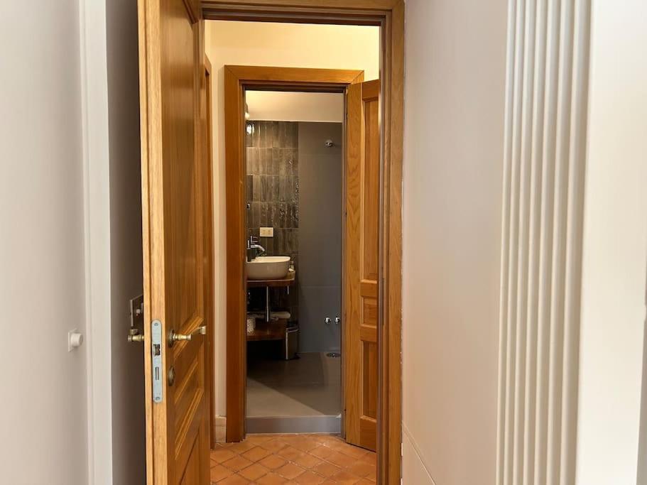 Elegant 3 Bedrooms Colosseum - San Giovanni Apartamento