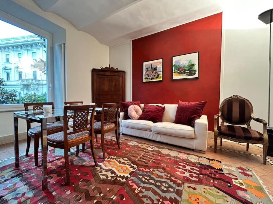 Elegant 3 Bedrooms Colosseum - San Giovanni Apartamento Roma