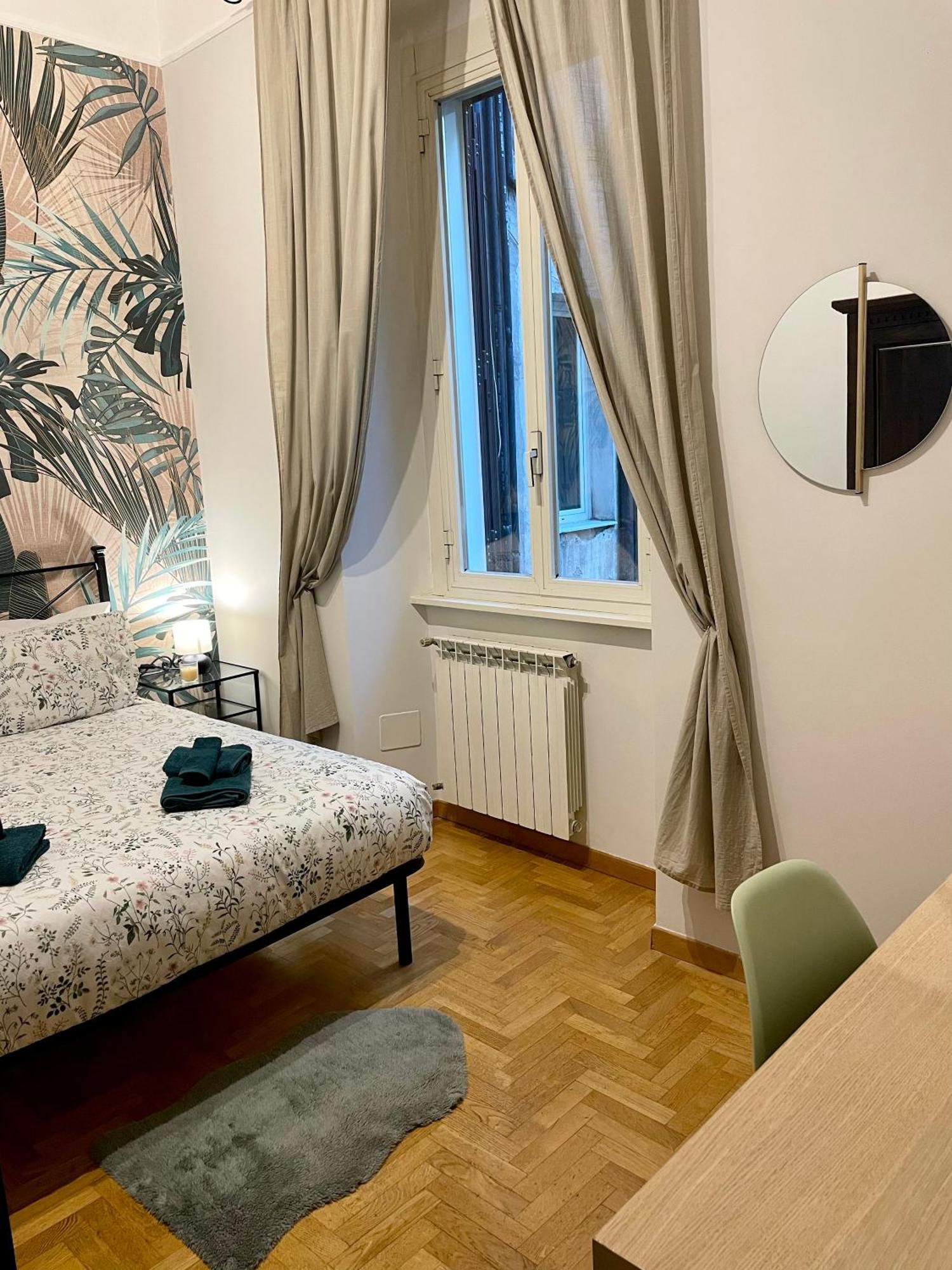 Aurora House - Accogliente A Barberini Apartamento Roma