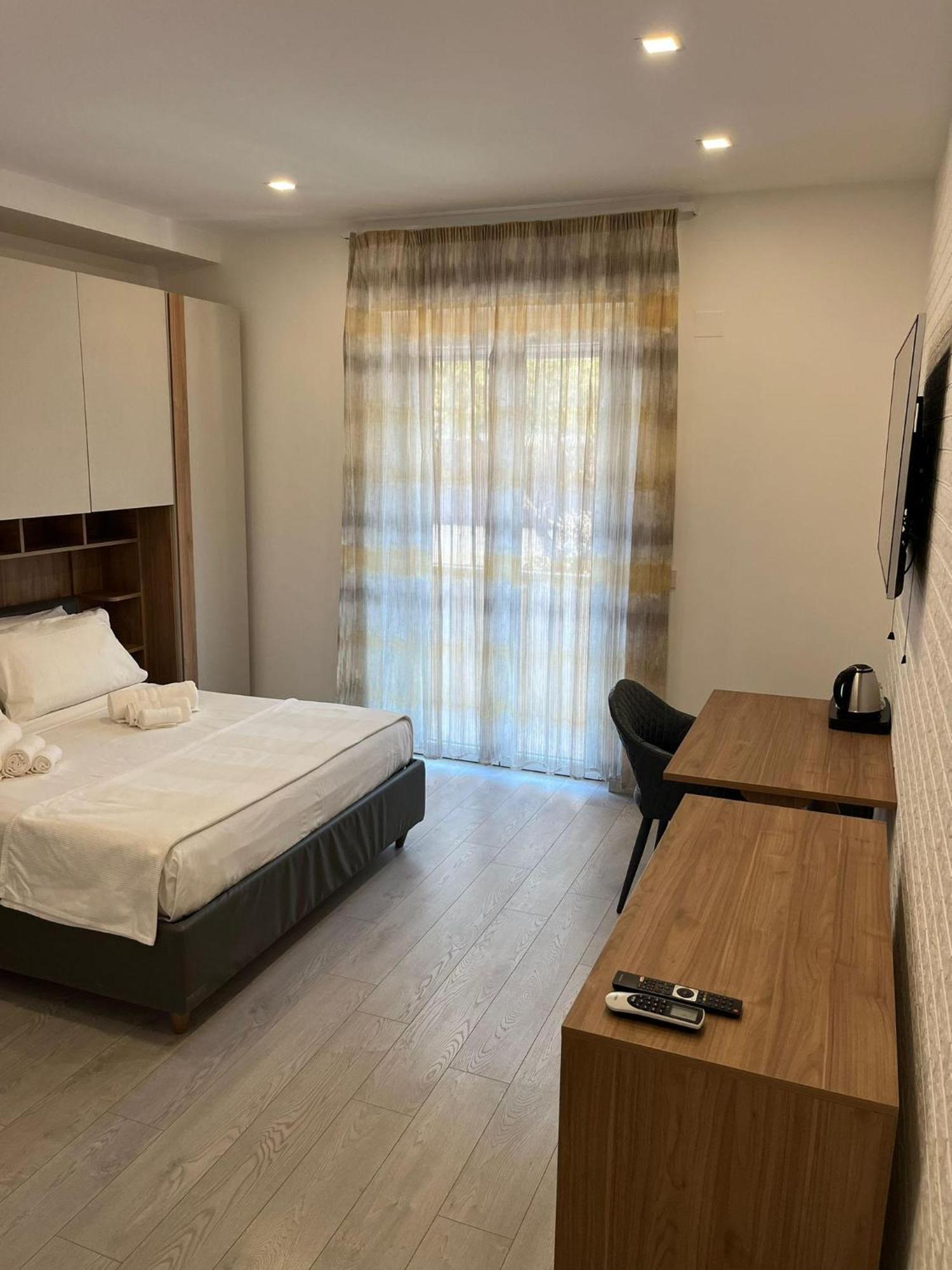 Emm Maison * Roma