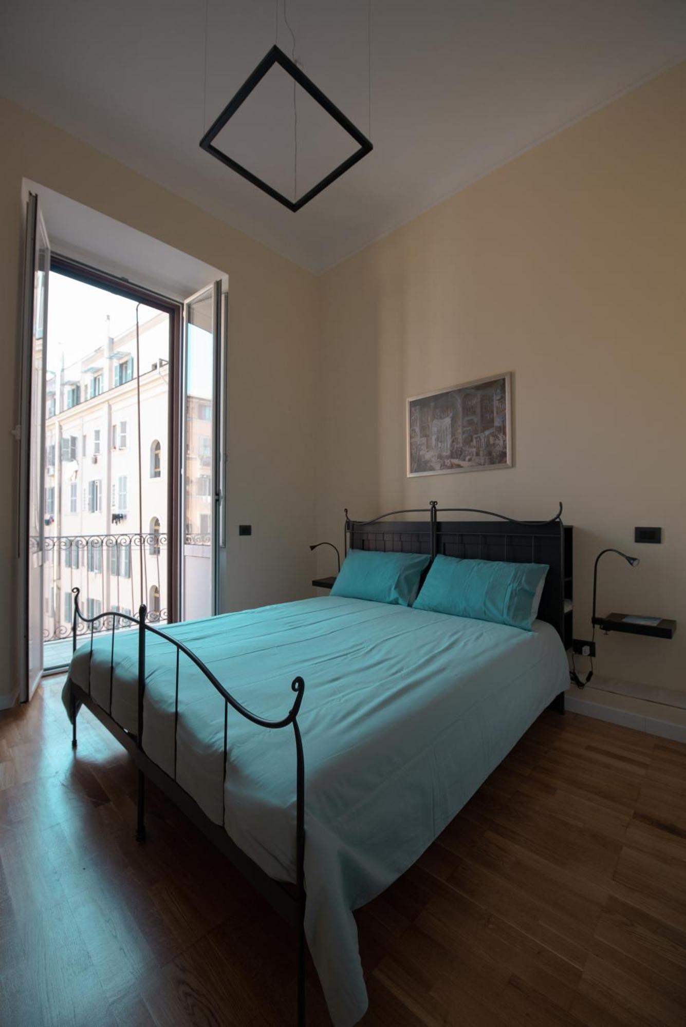 Unexpected - Spacious Modern Roma