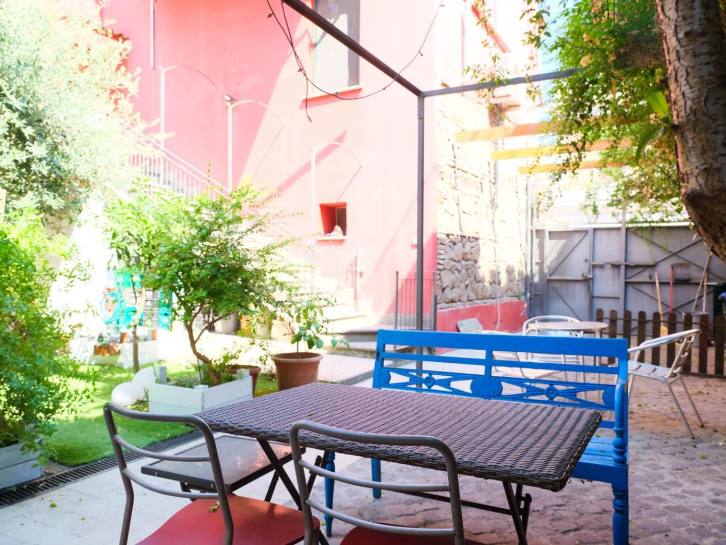 Il Giardino Dell'argano Rosso Leilighet *