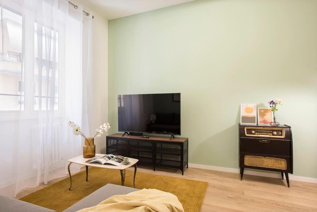 Apartamento Monte Sacro For 6 Guests Metro B Roma