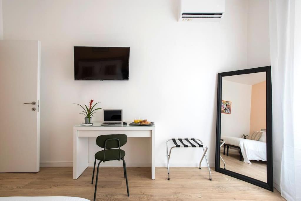 Monte Sacro For 6 Guests Metro B Appartamento *