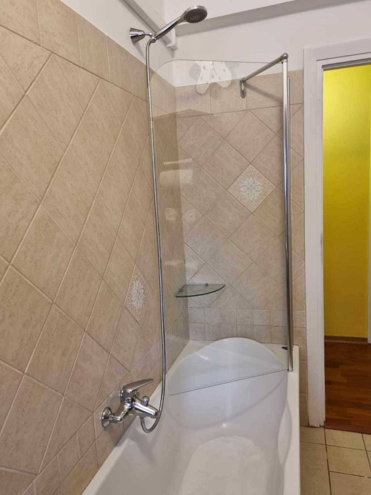 Apartment La Dolce - - Metro A *
