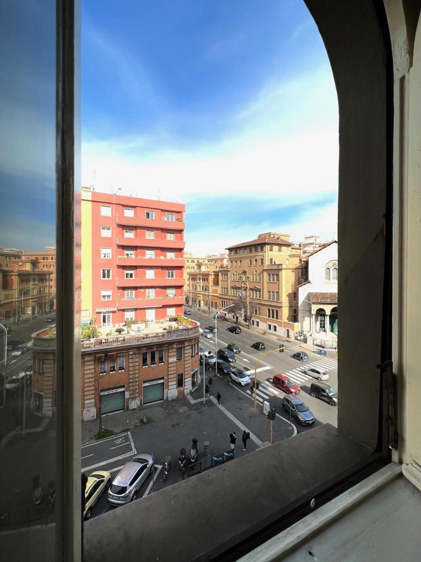 Sant'antonioroma Hospitalityluxurydesignrooms Gjestgiverier Roma