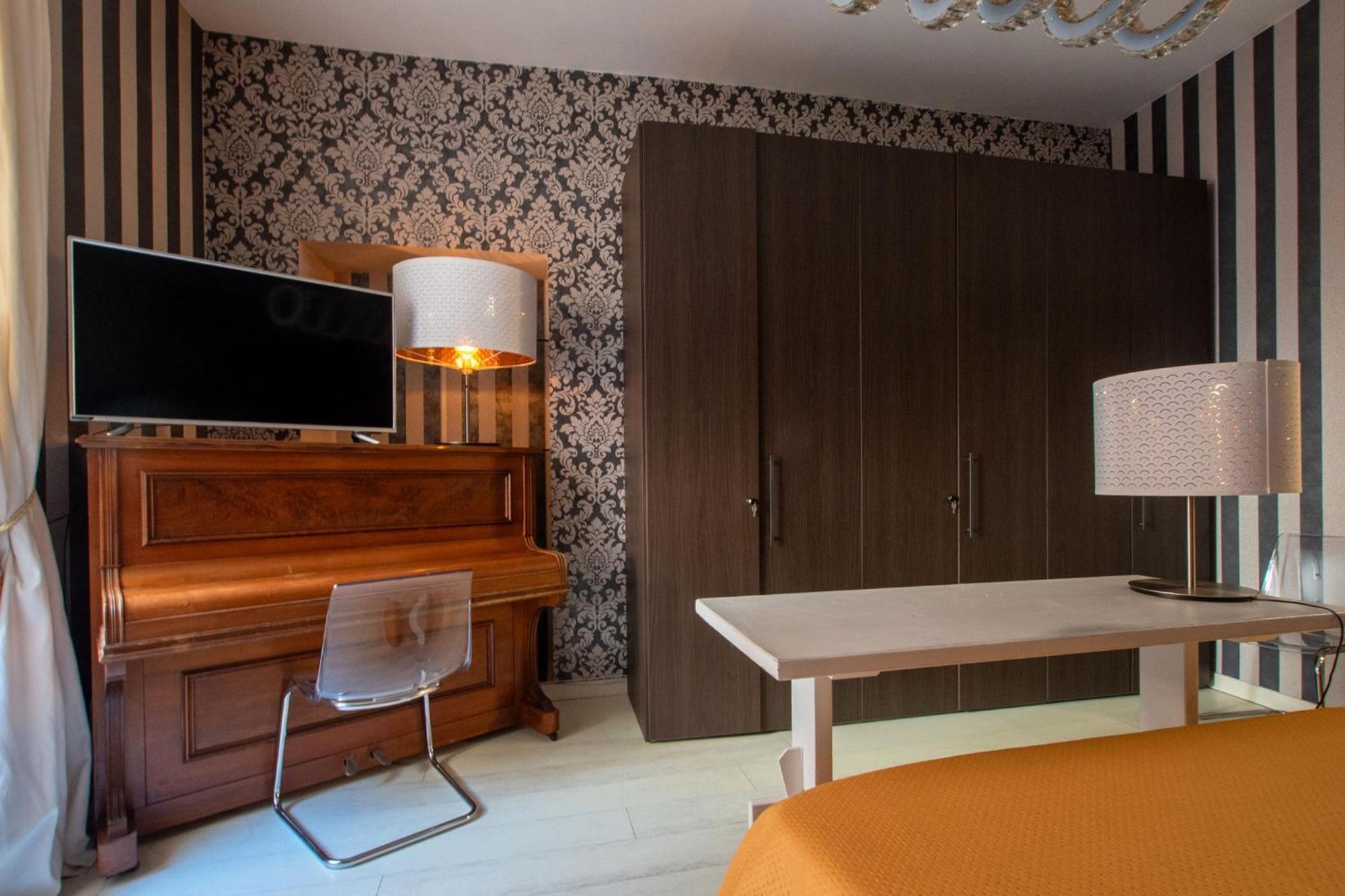 Smart House Colosseo By Barbarhouse * Roma