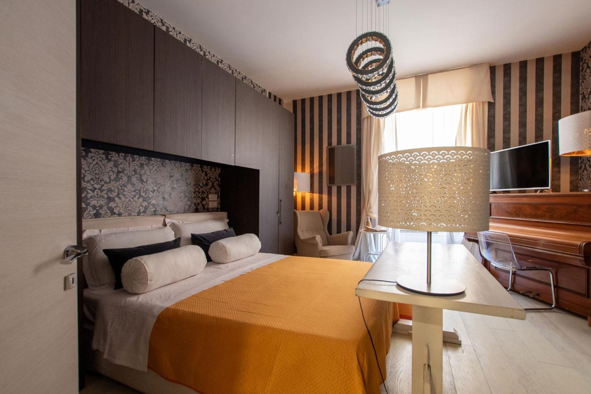Smart House Colosseo By Barbarhouse * Roma