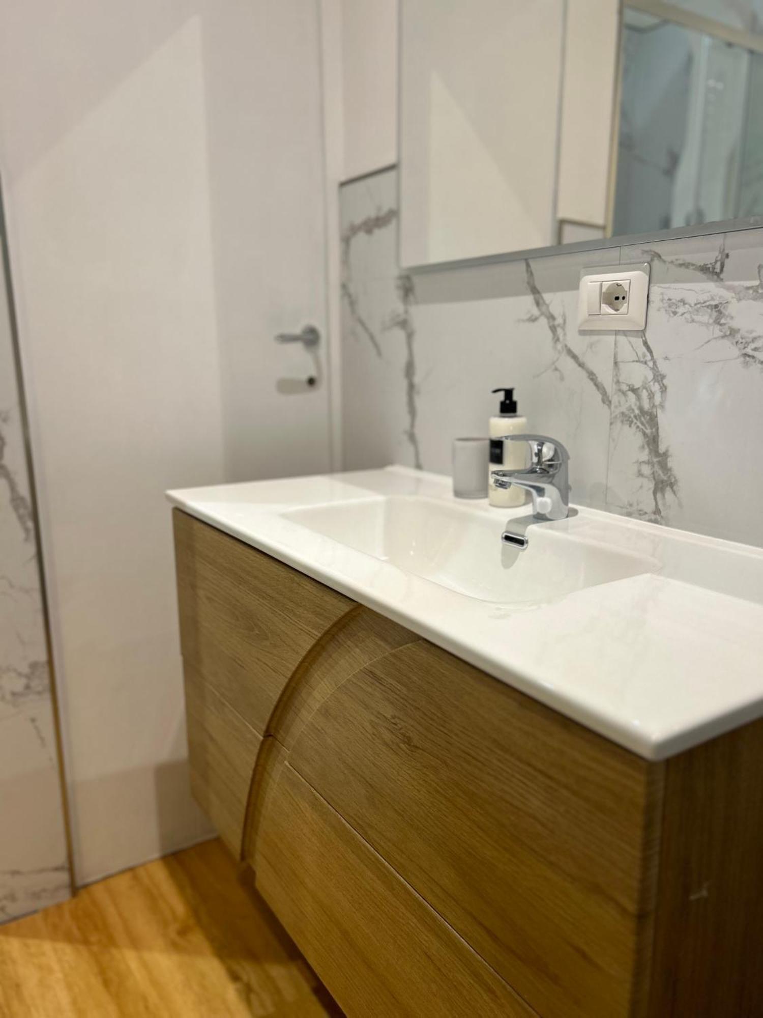 New Unico San Cosimato Gjestgiverier Roma