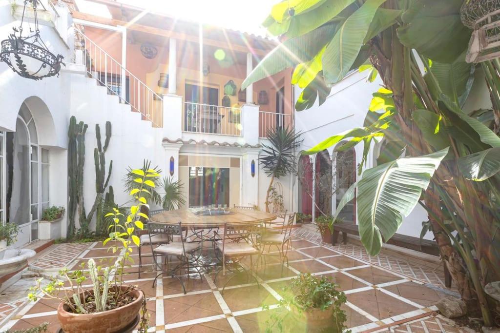 Villaer Riad Riari