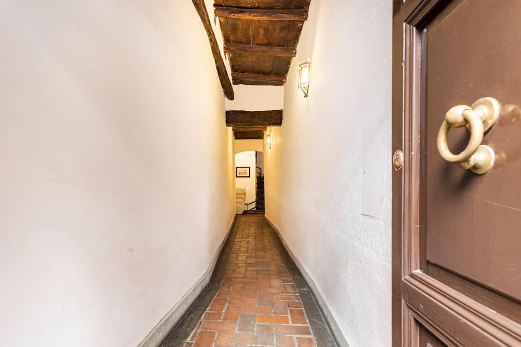 Delizioso A Trastevere Appartamento