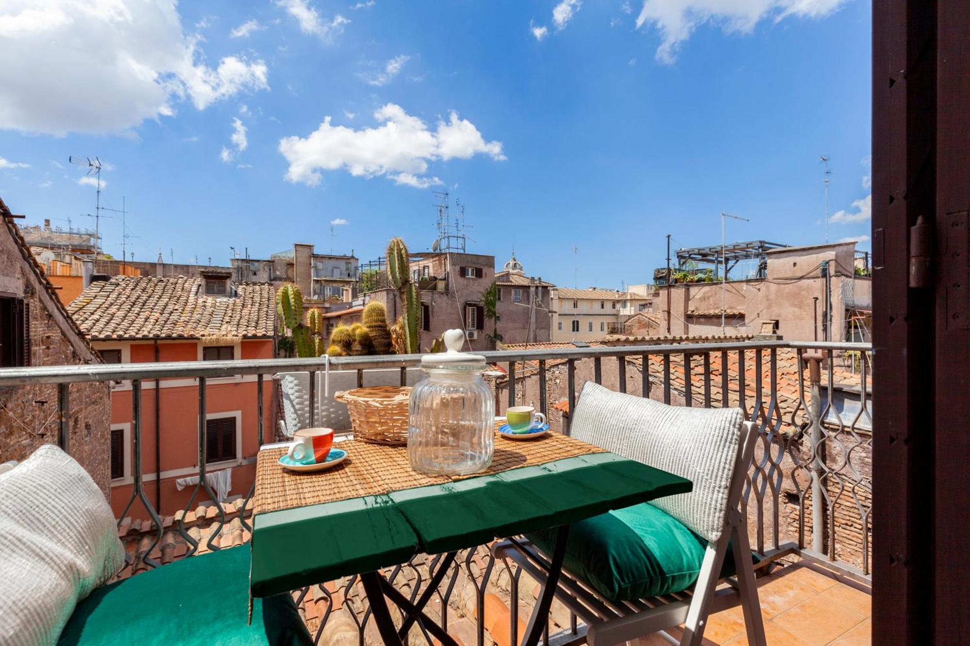 Apartamento Campo Dei Fiori Sun With Balcony
