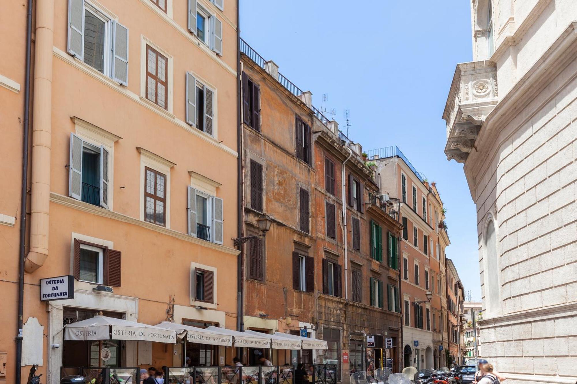 Campo Dei Fiori Sun With Balcony Appartamento *