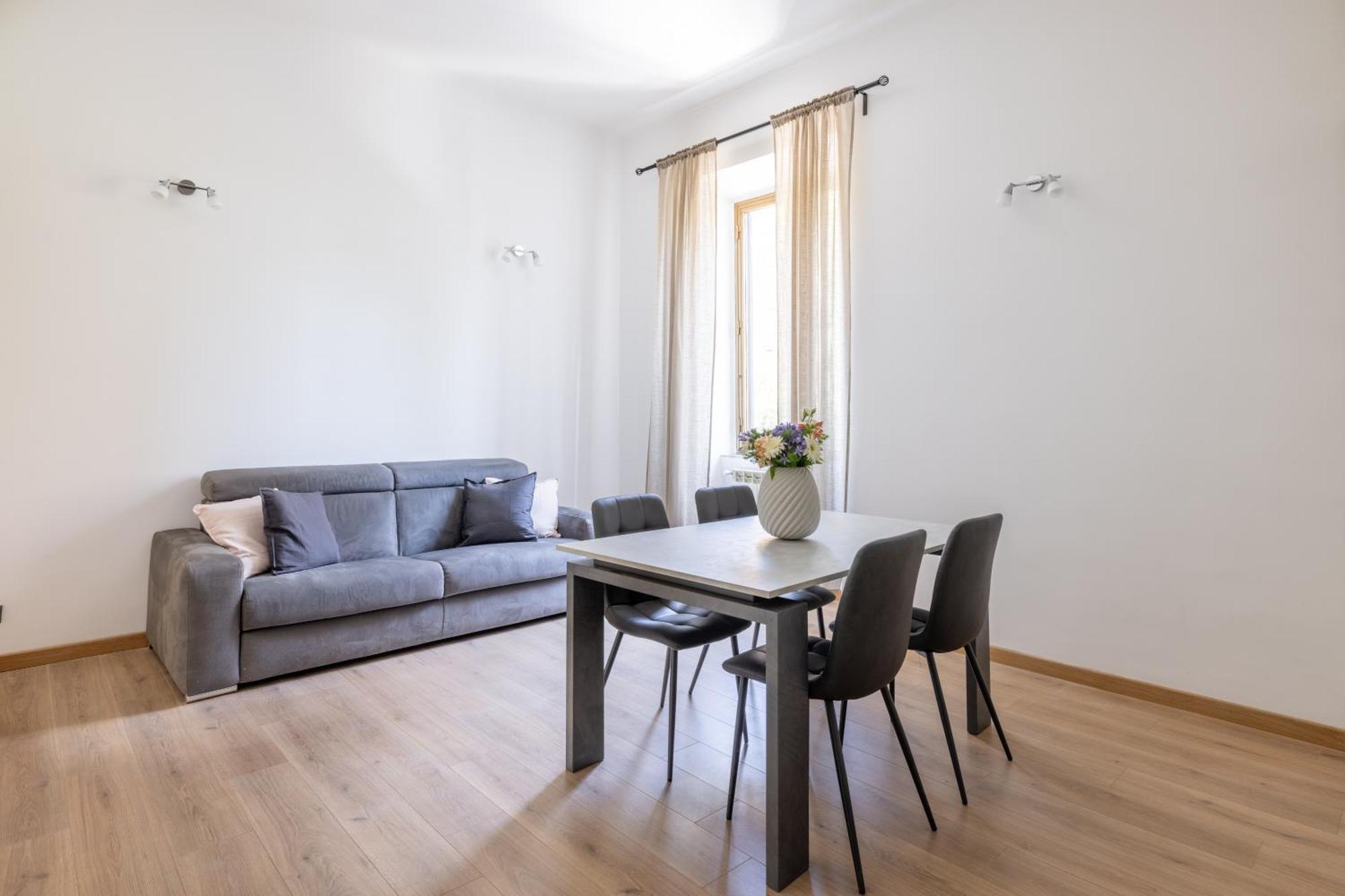 Ostiensis Place Roma