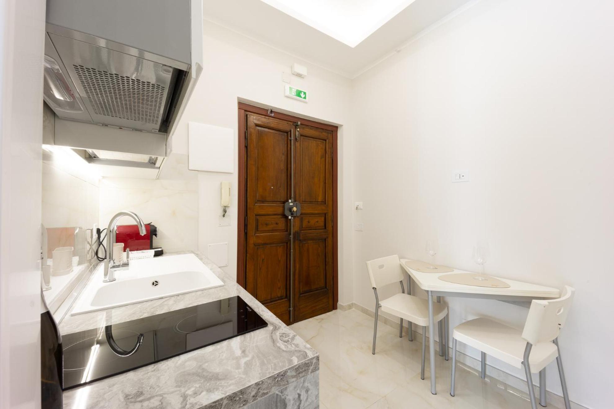 Caruso Regal House Rome