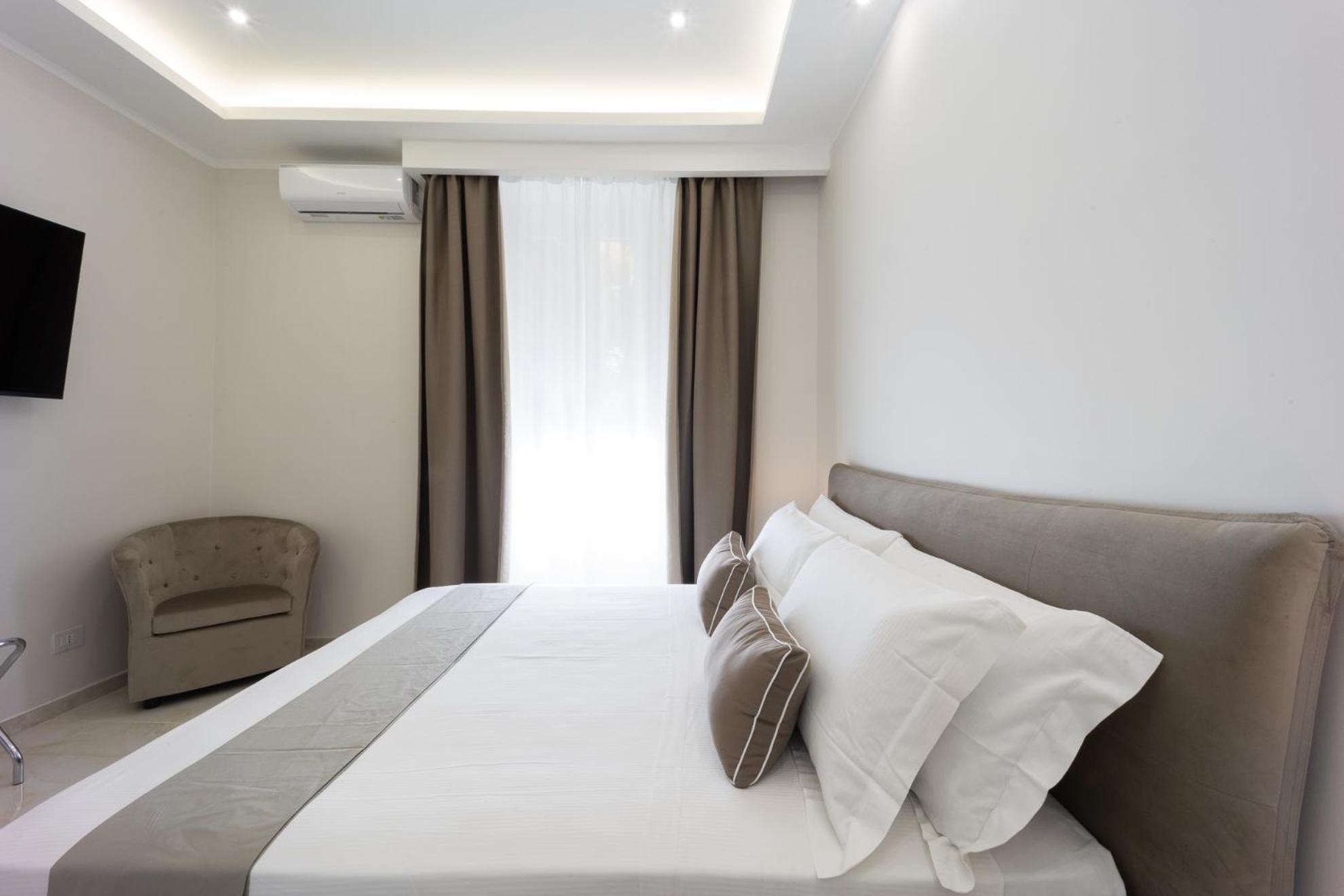 Apartment Caruso Regal House Rome
