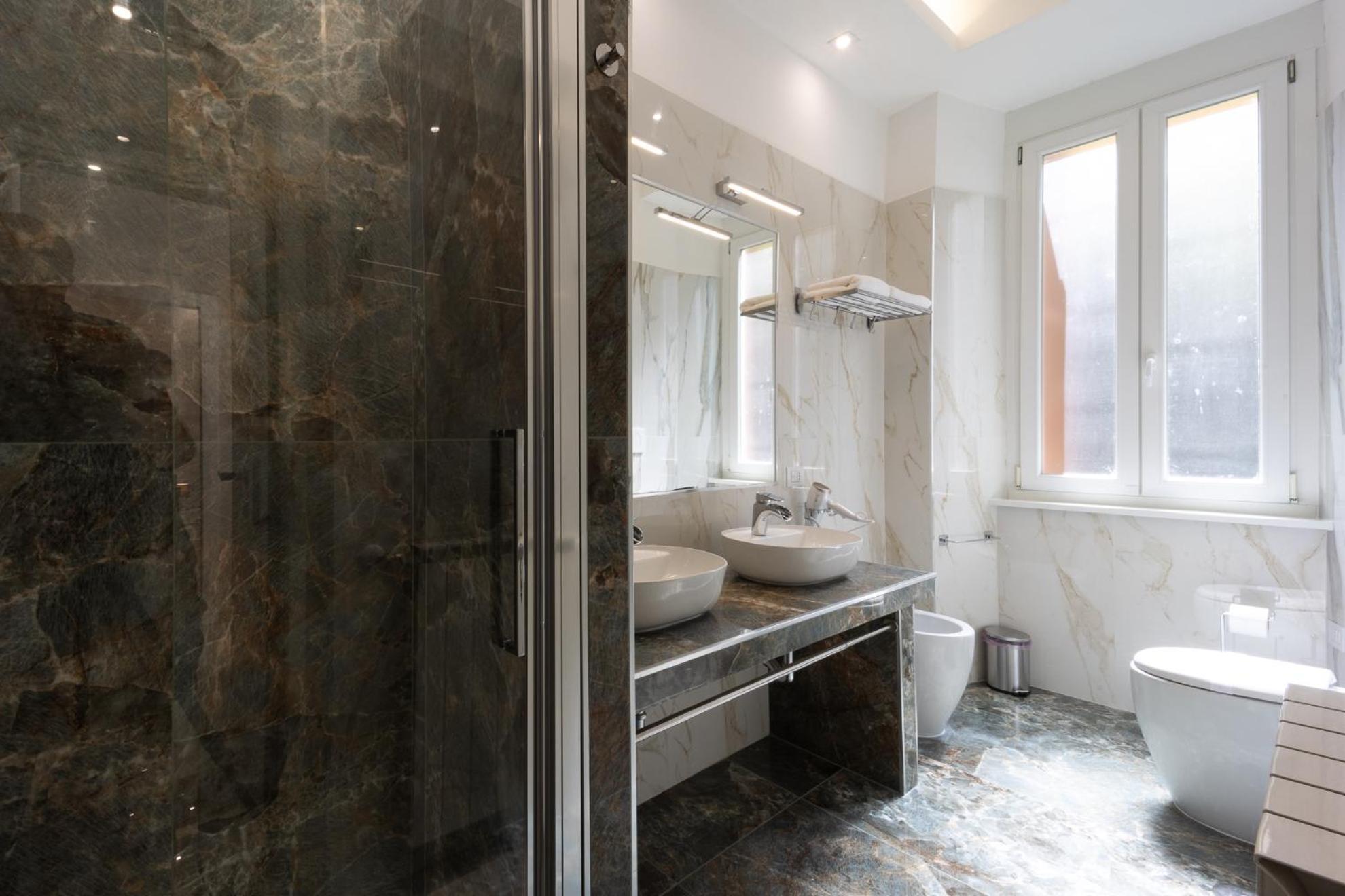 Apartment Caruso Regal House Rome