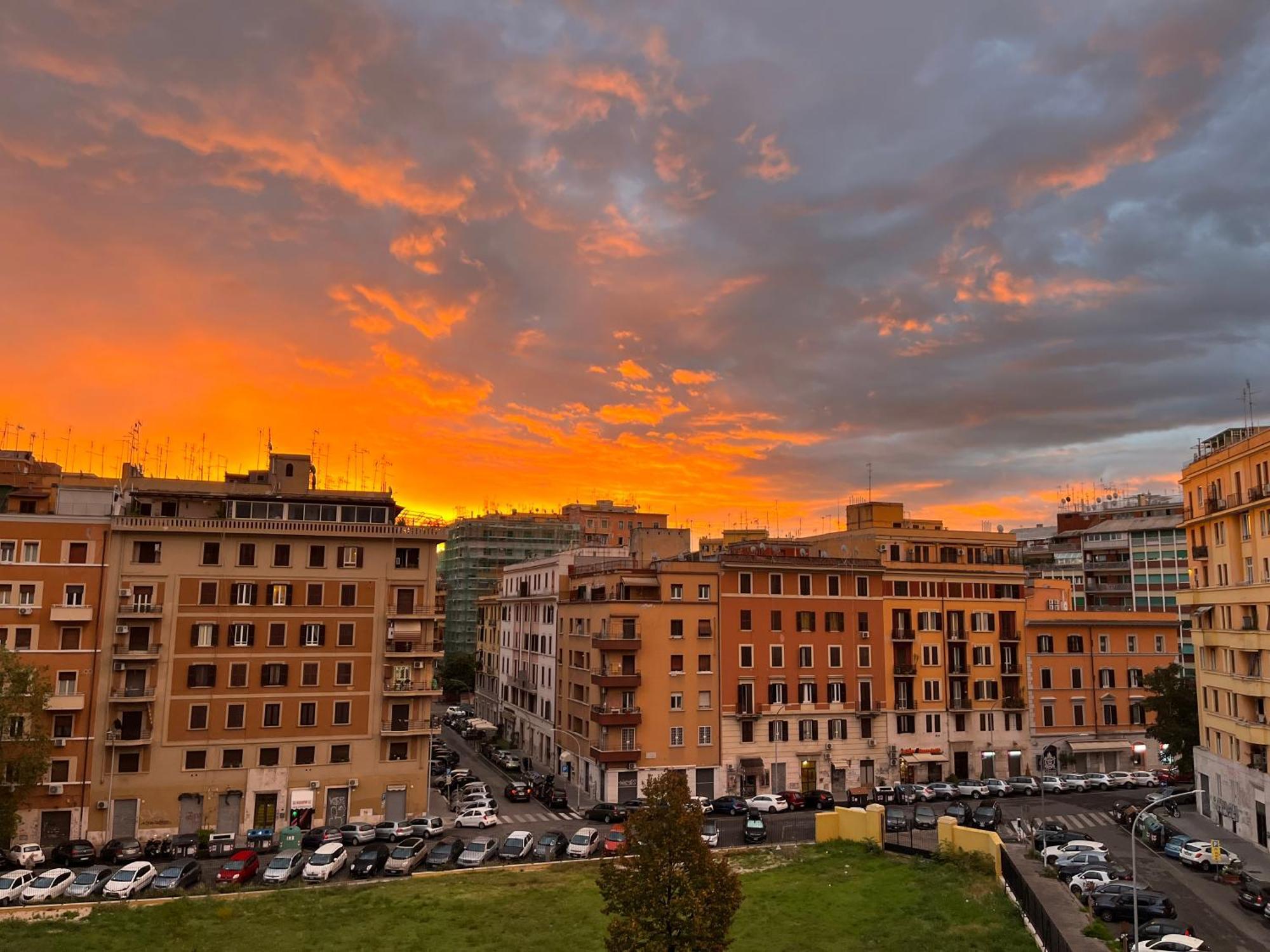 Sunrise House - San Giovanni *