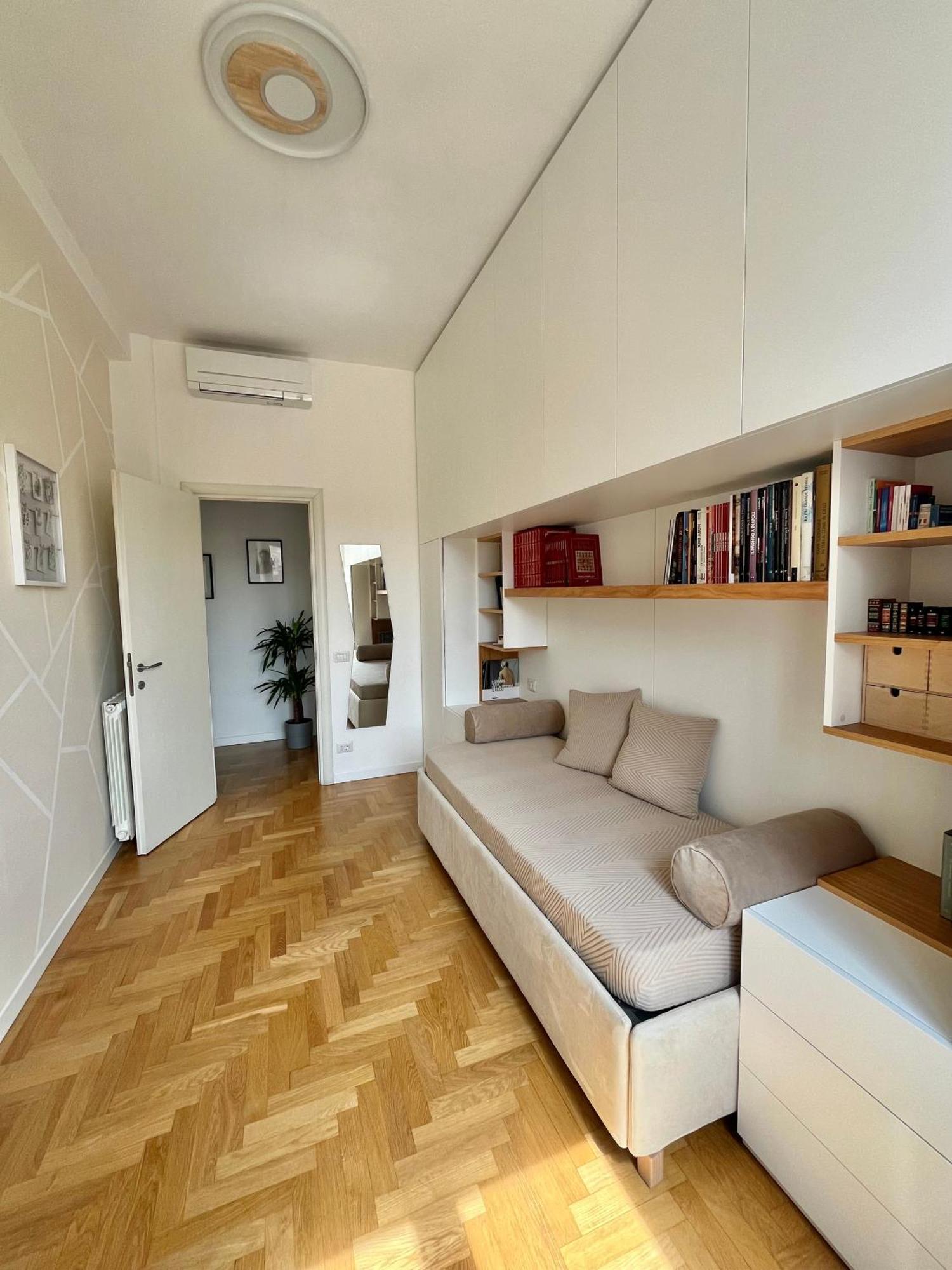 Sunrise House - San Giovanni