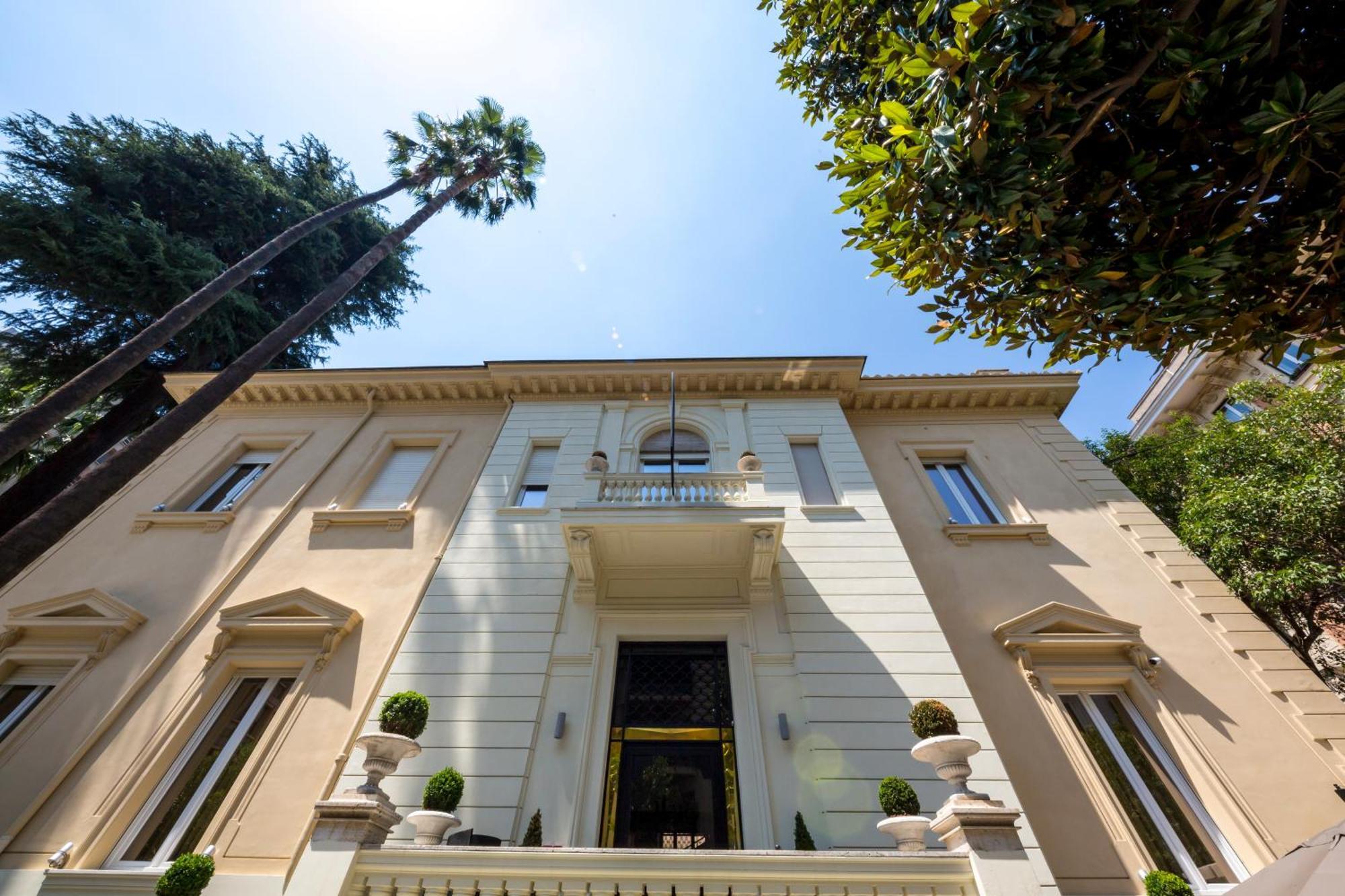 The H'all Tailor Hotel 5*