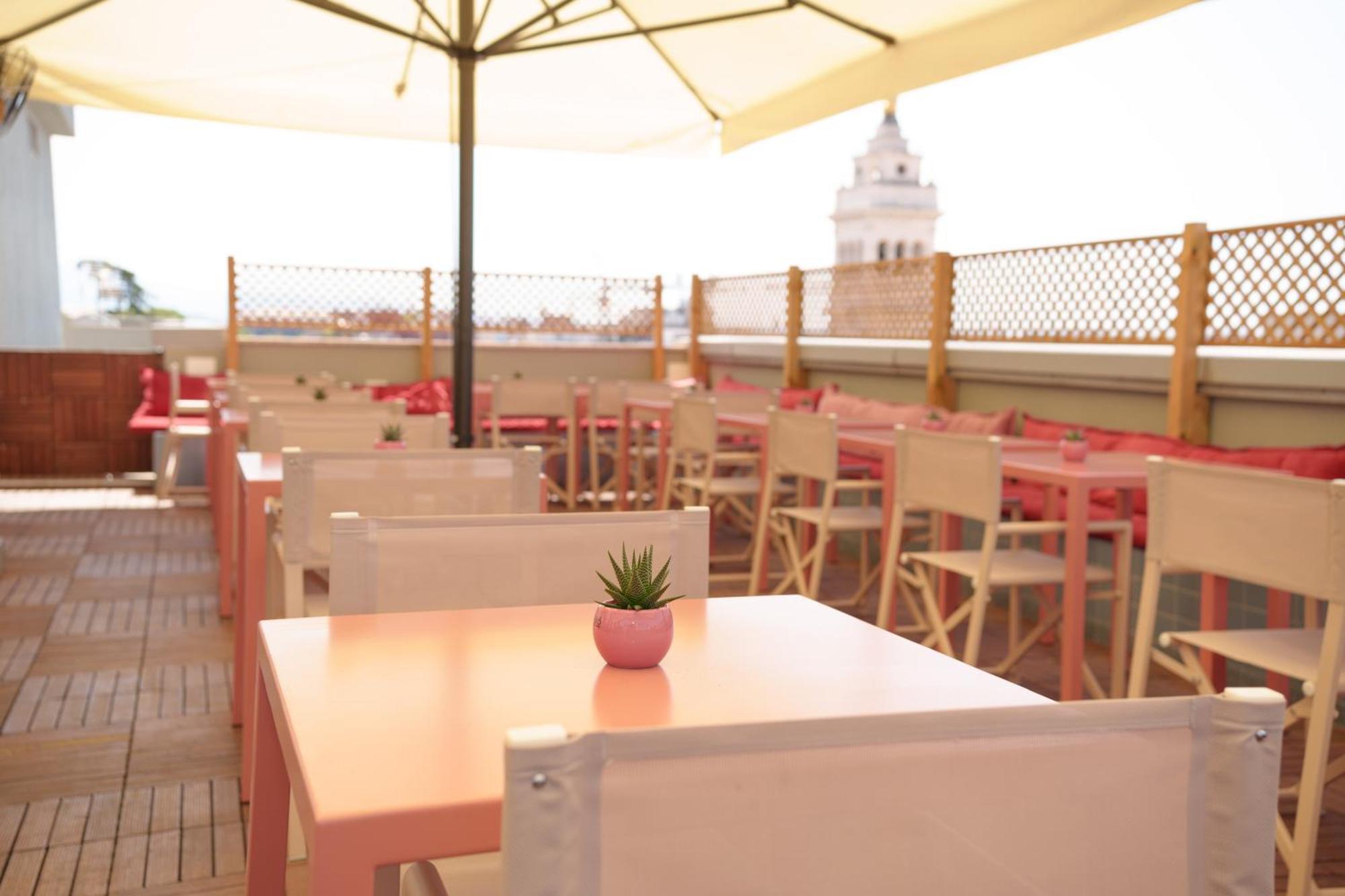 Moderno Hotel