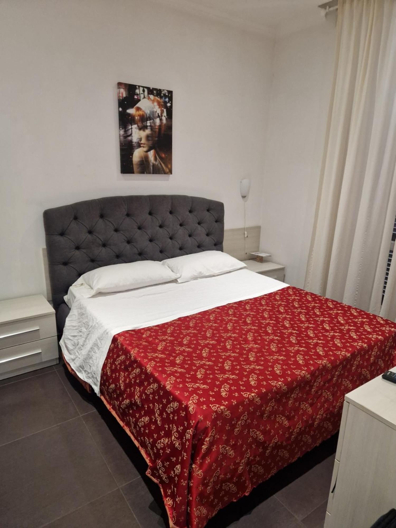 Gjestgiverier Hello Roma