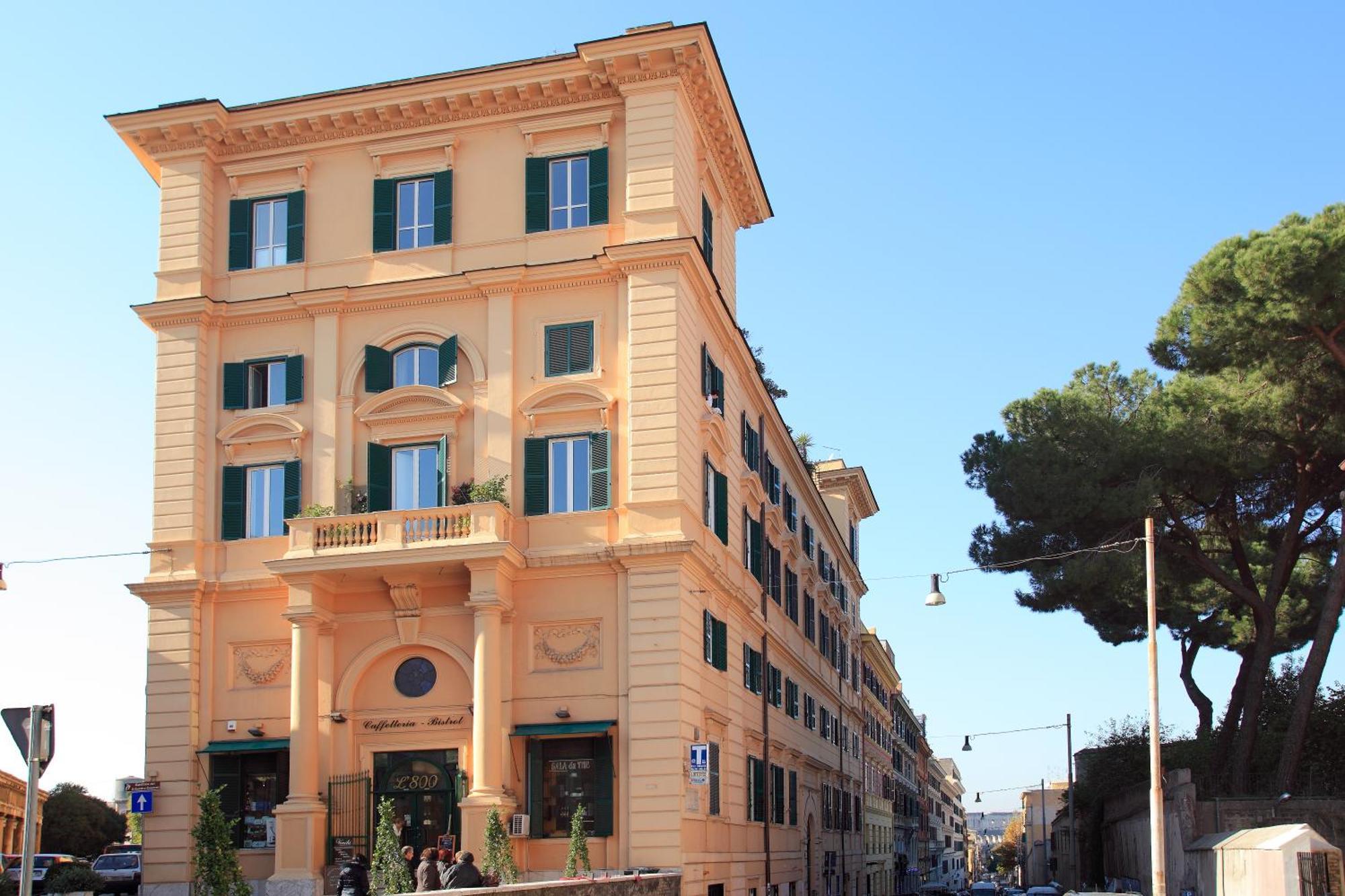 Appartamento D'epoca Colosseo Art Gallery Roma