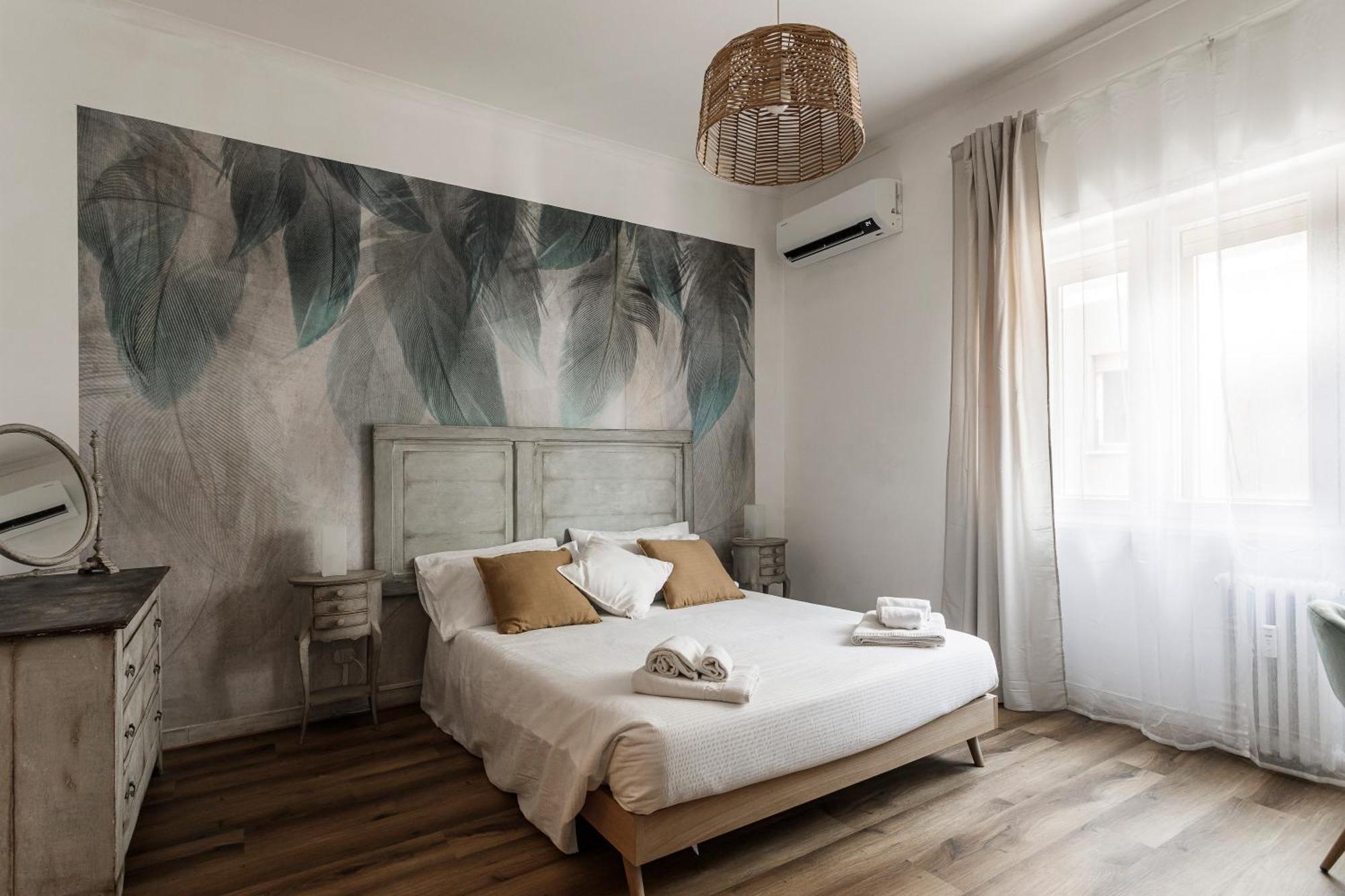 Aurelia 386 Vatican House *