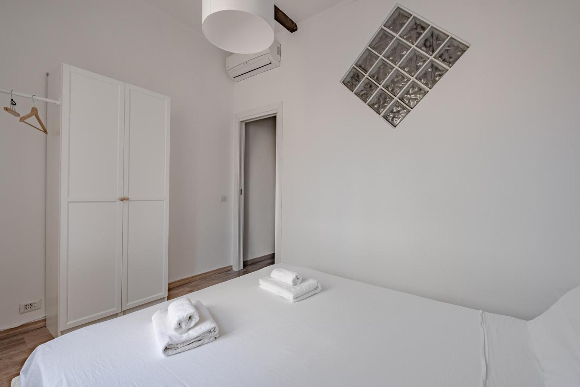 B5 In The Center Of Wifi And Ac Roma