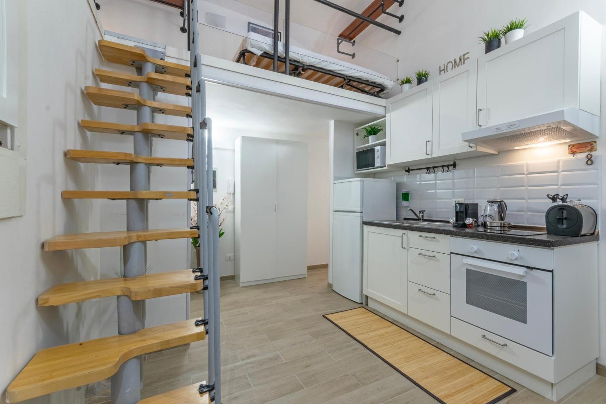 Appartamento Marcantonio Colonna - Loft X5 Persone, Wi-fi, Aria Condizionata Nelle Camere, Parcheggio Privato, Metro A Lepanto 800mt Da Vaticano *