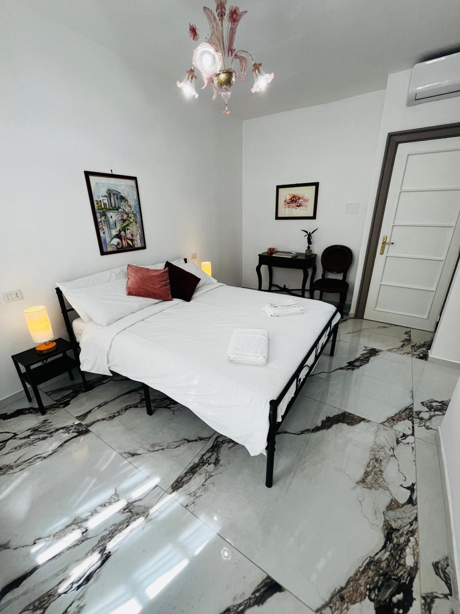 Escape To The Eternal Vatican Apartamento