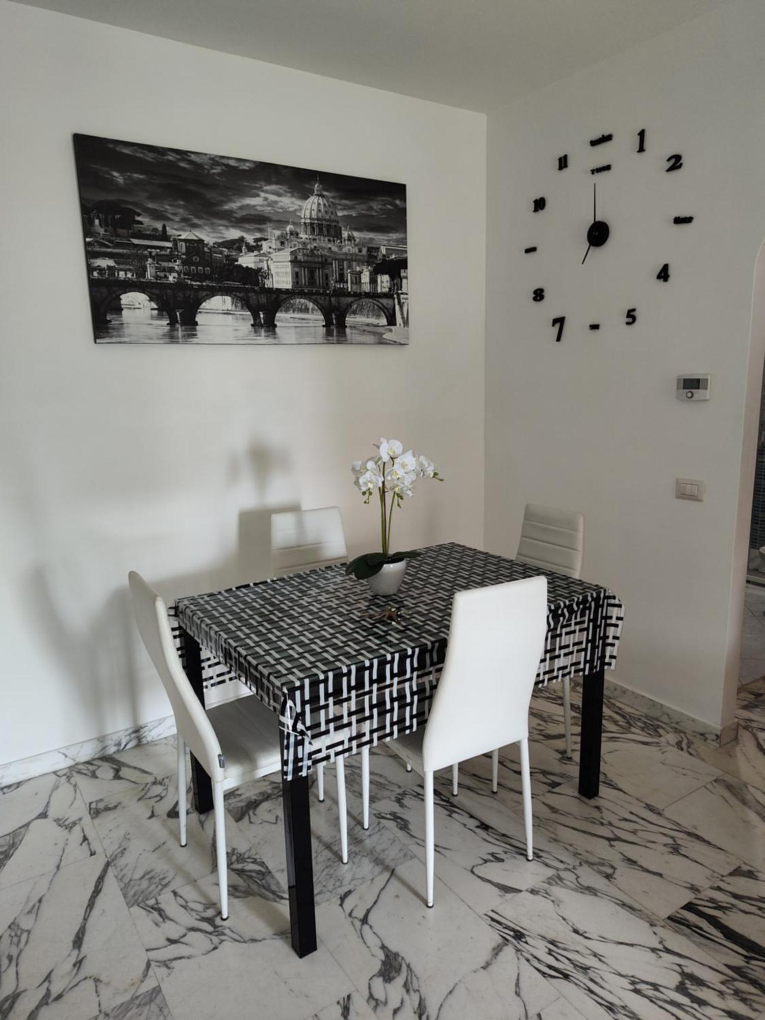 Ortensie Cinecitta Apartamento