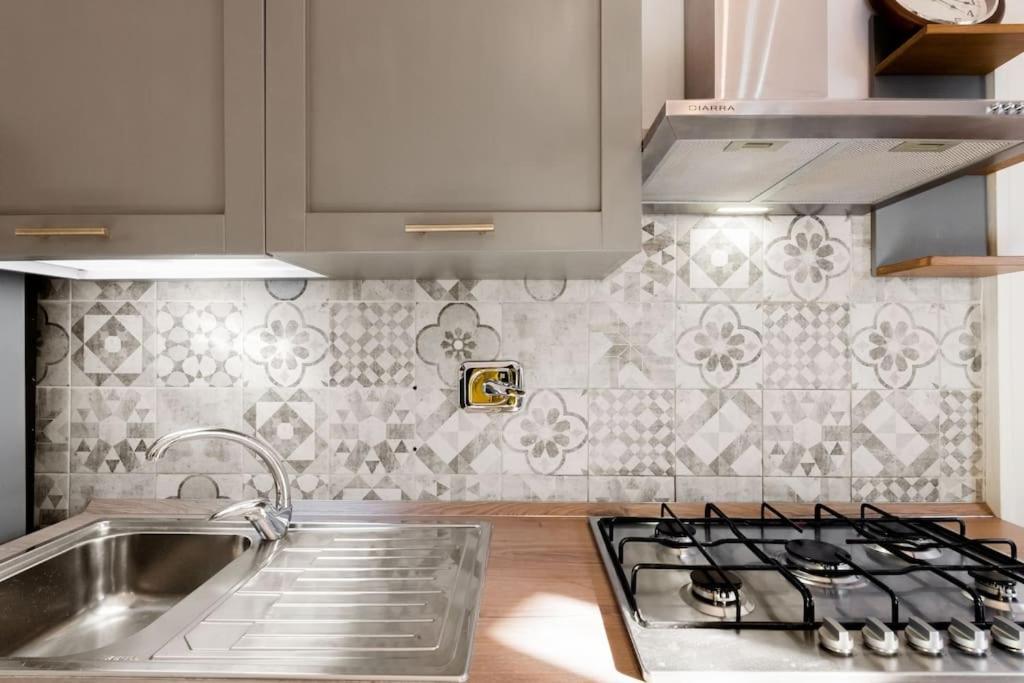 Big Flat In The Heart Of Trastevere 4 Bedrooms 3 Bath Roma
