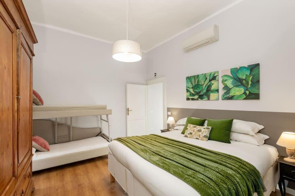 Appartamento Big Flat In The Heart Of Trastevere 4 Bedrooms 3 Bath *