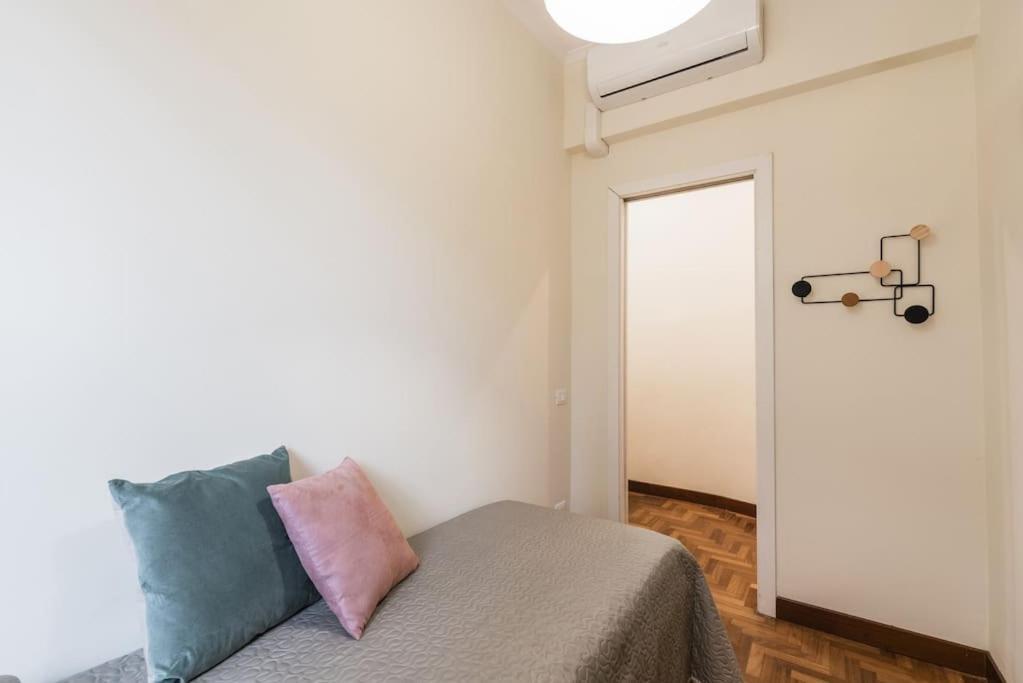 Apartamento Poerio Home&garden Near The Centre Of