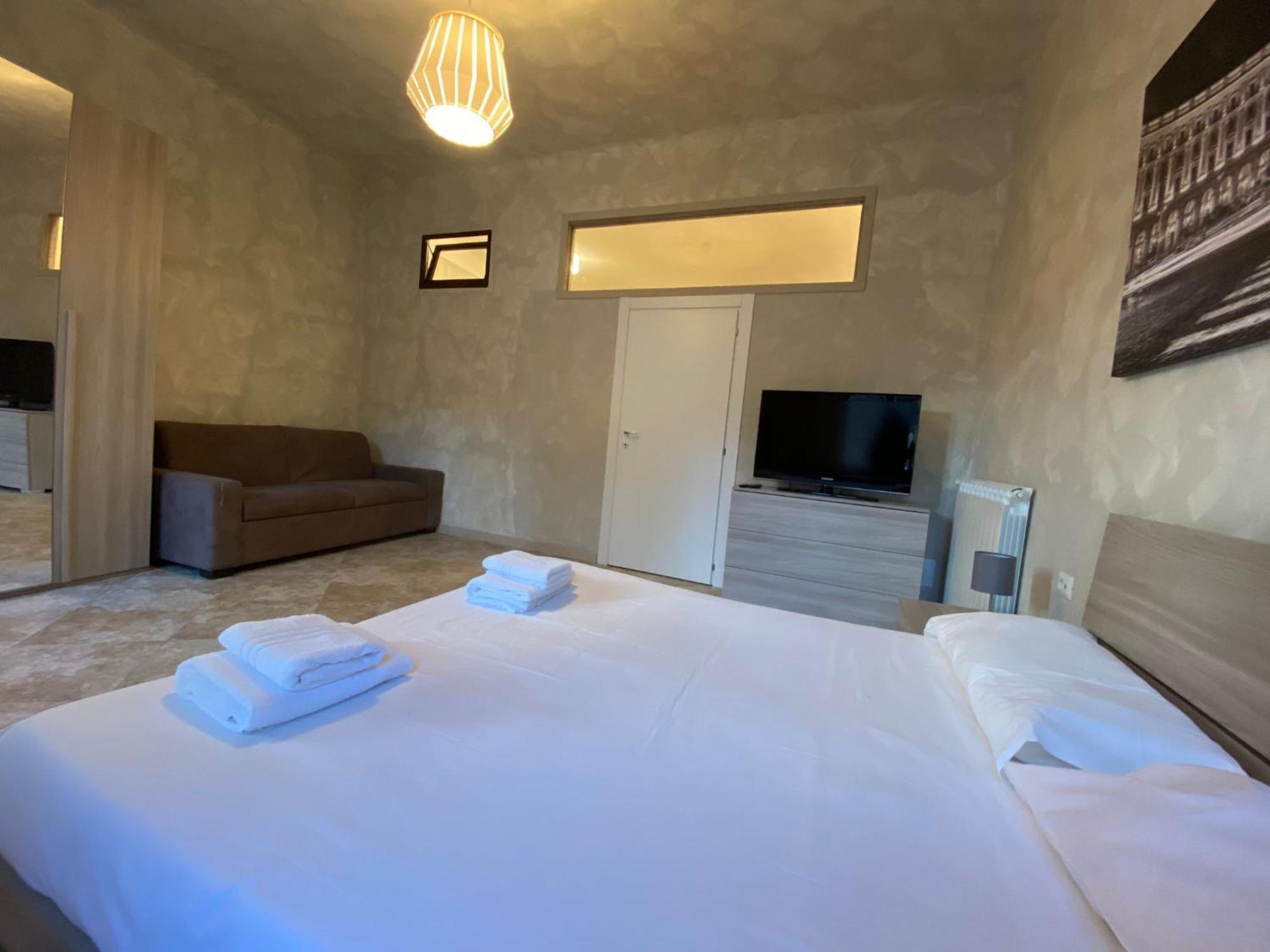 - Colosseo - Lanza * Rom
