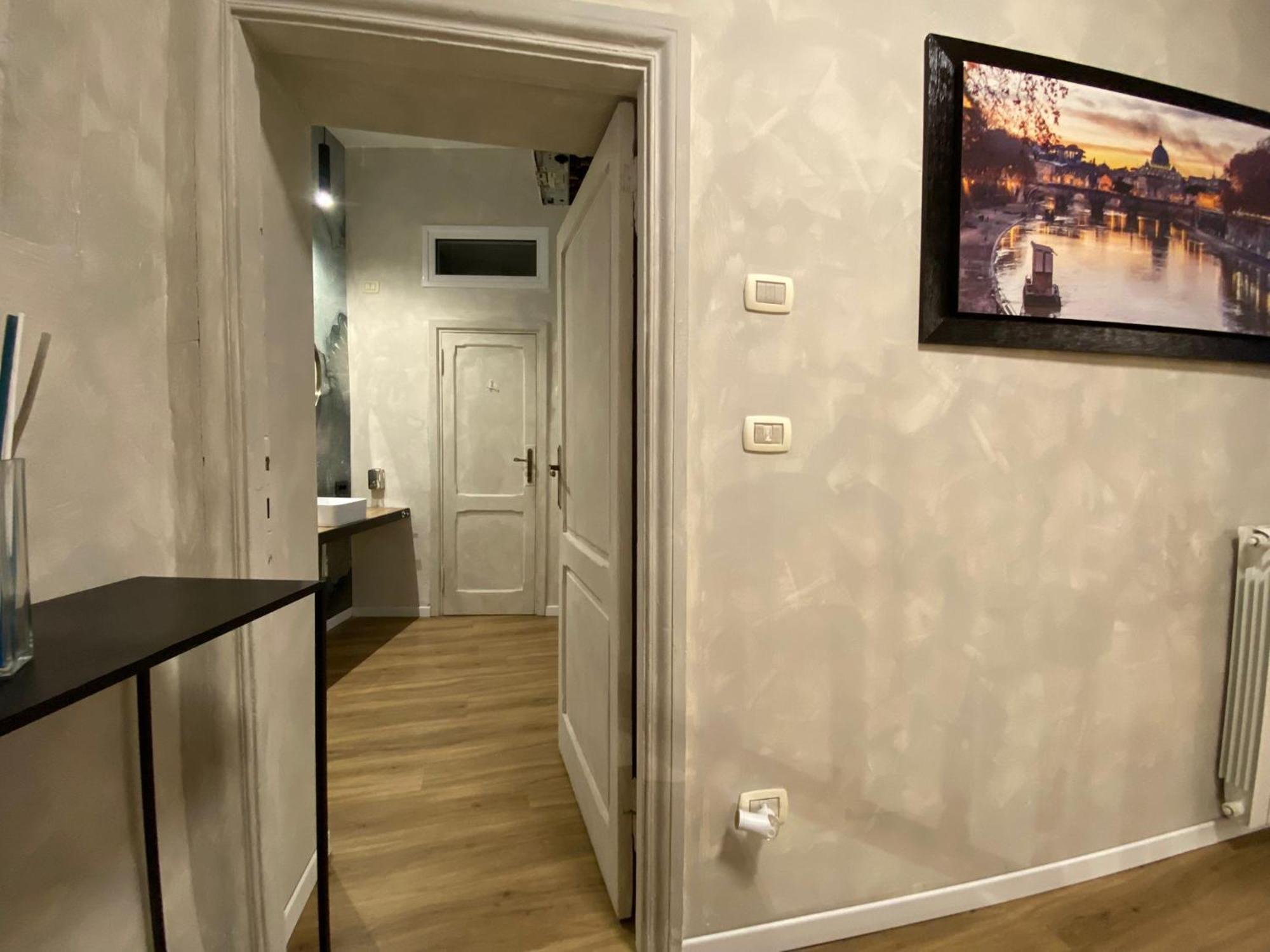 - Colosseo - Lanza Apartment *