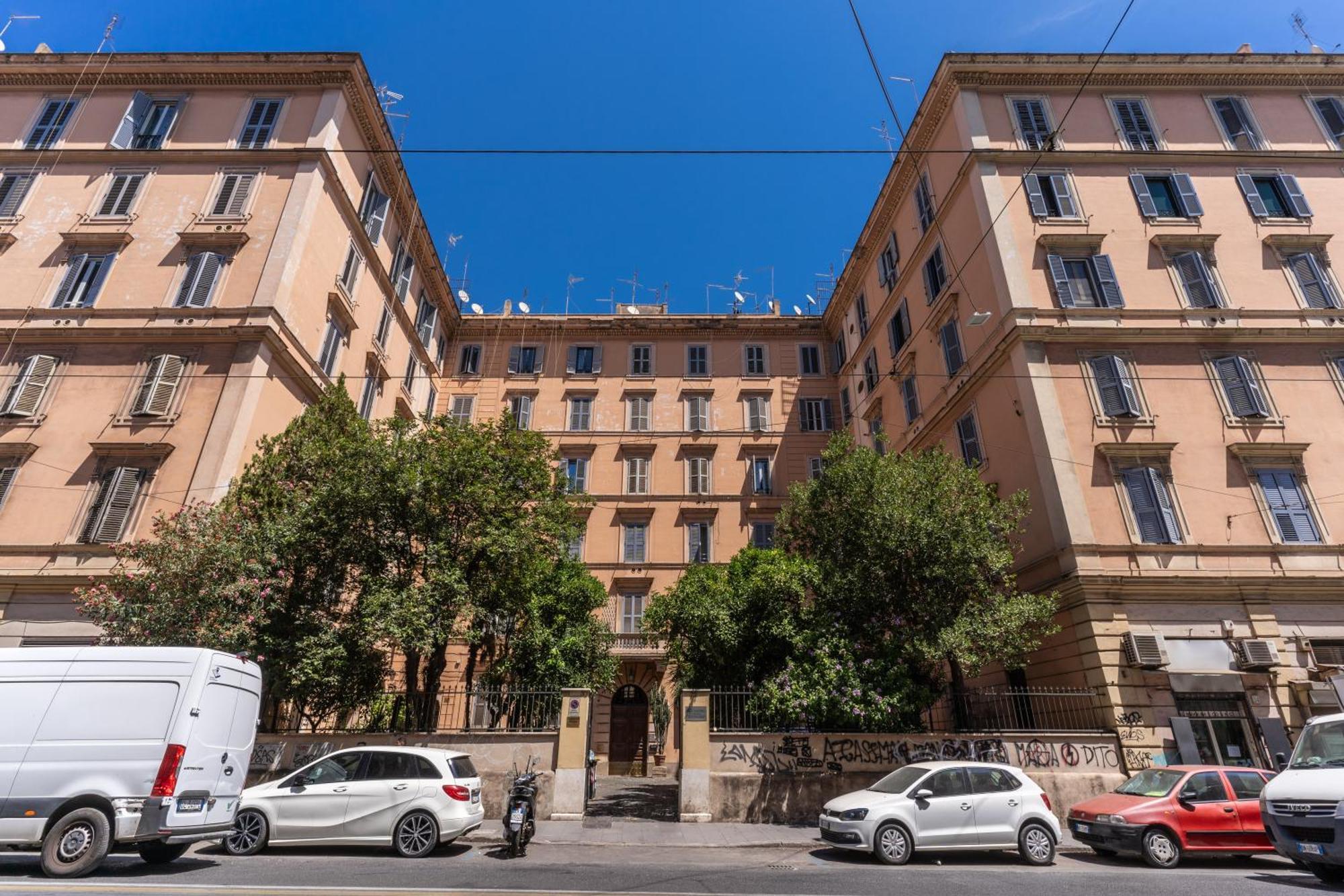 Apartment Napolehome Luxury