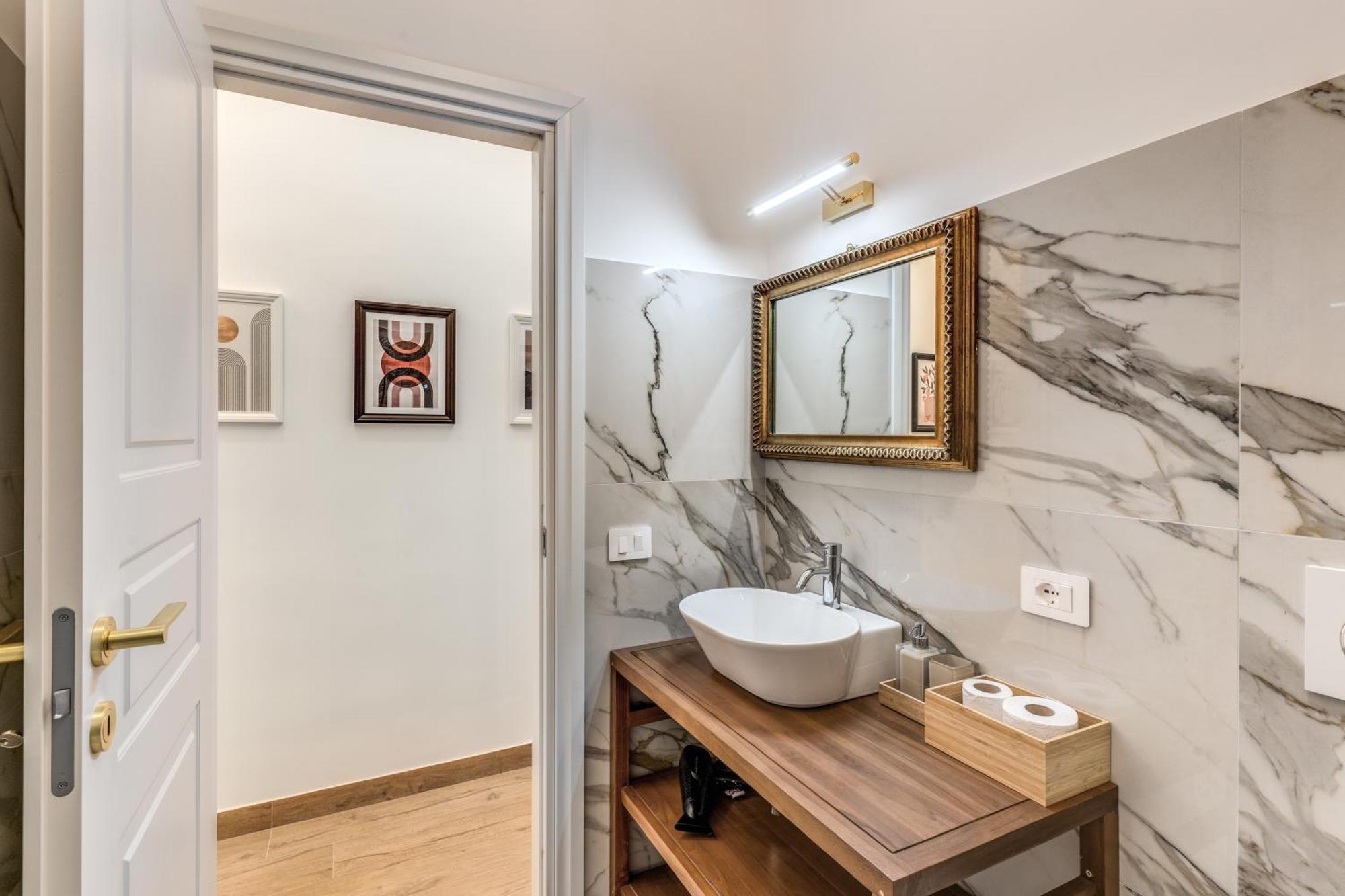 Napolehome Luxury Apartment *