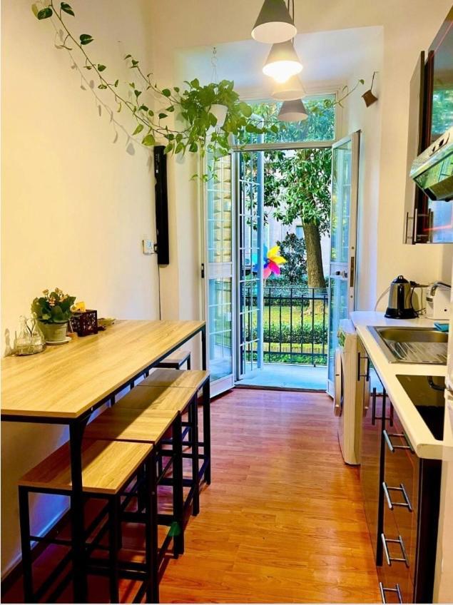 Parisa House Roma